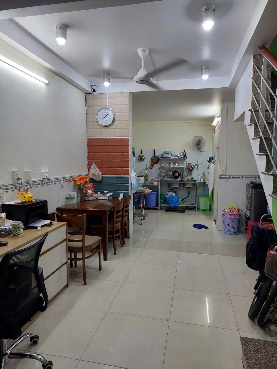 Bán Nhà Lầu DT: 4x13.6m Hẻm 1/ Đường Nguyễn Thế Truyện, P. Tân Sơn Nhì, Giá: 8.2 tỷ