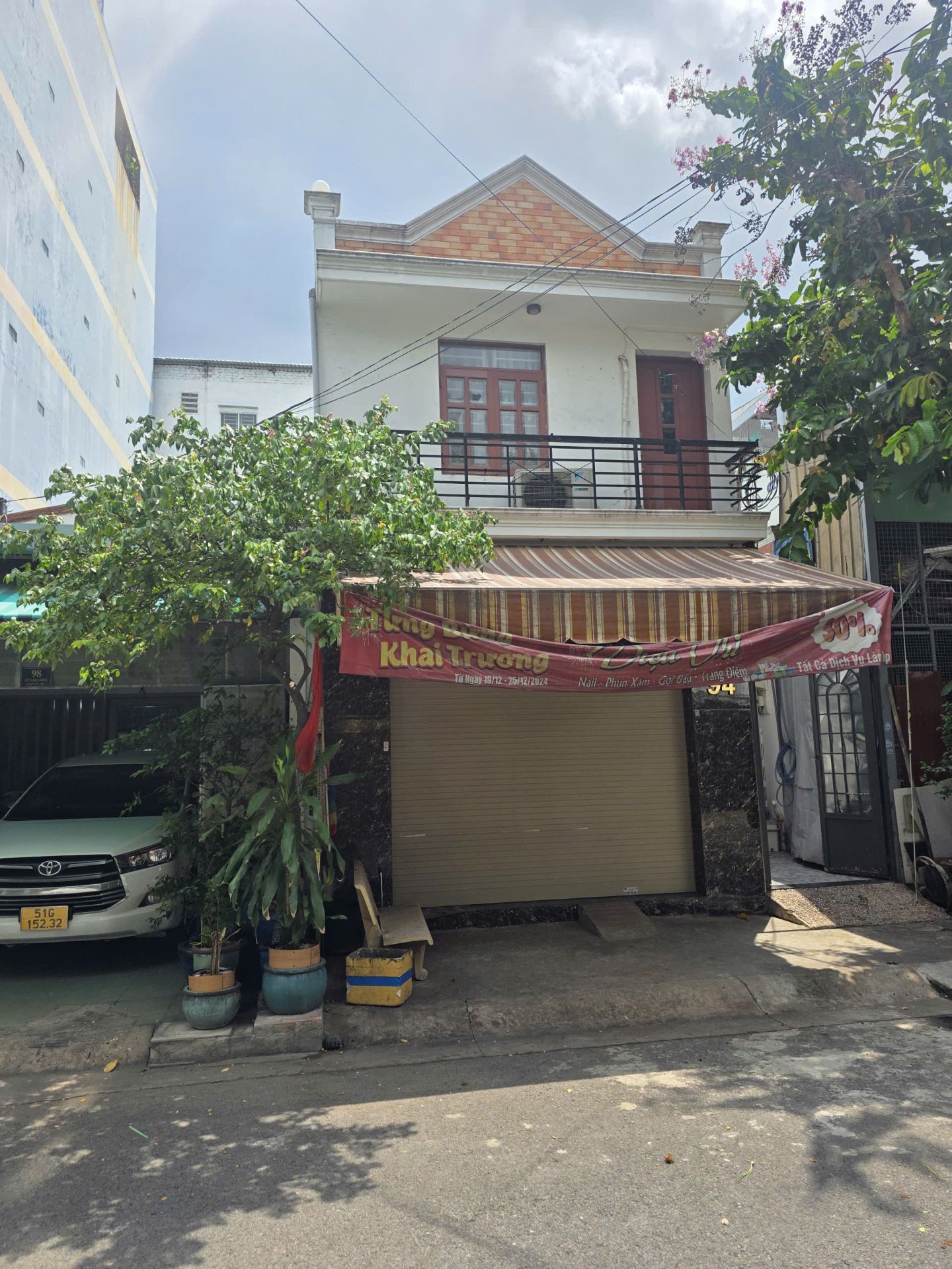 bán nhà MT Lê Cao Lãng(4x11m 2 lầu nở hậu 4PN mới tiện vào ở) giá 6.6 tỷ TL