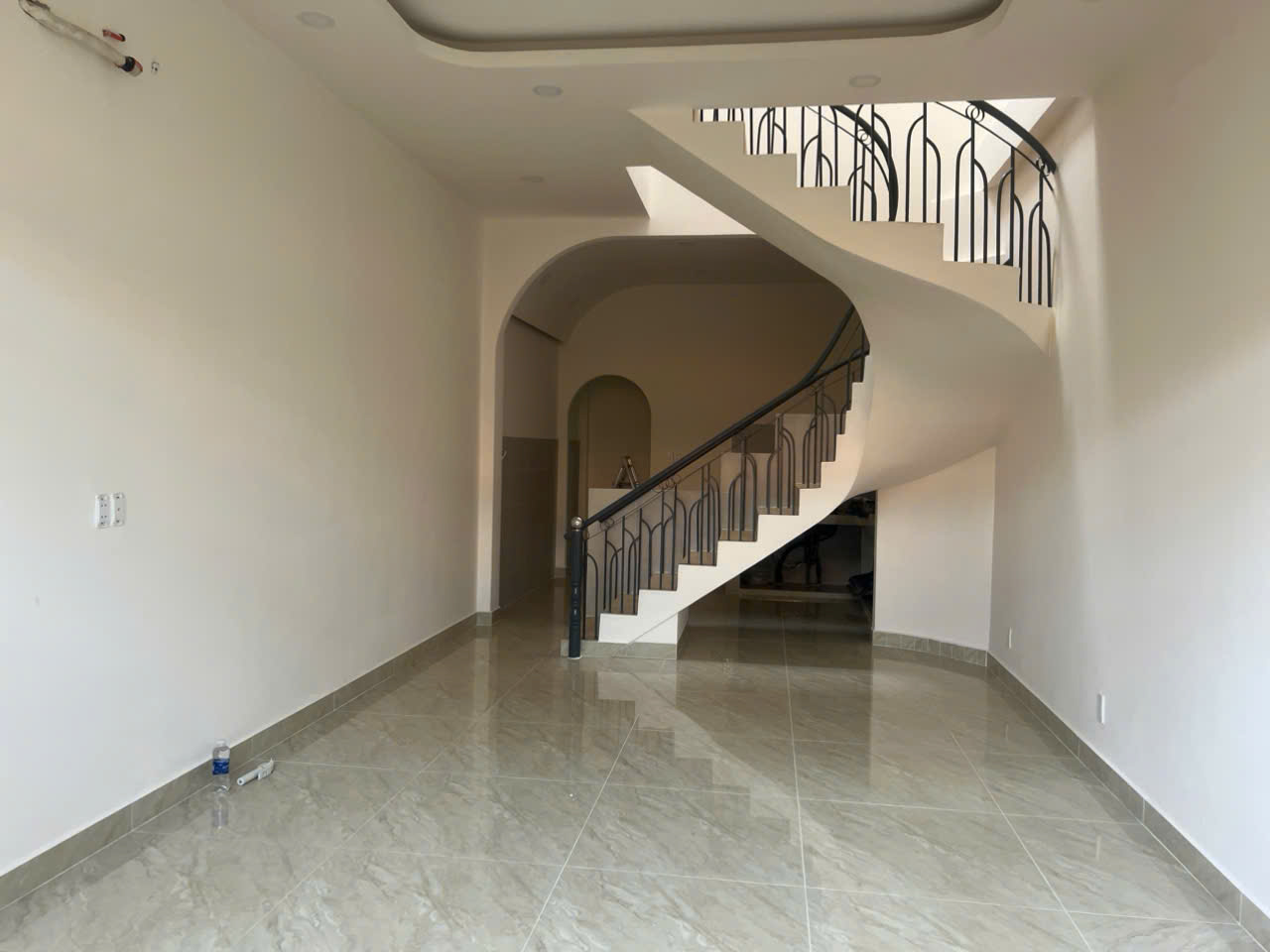 Bán Nhà Lầu 2 mặt trước sau DT: 4x16.5m MT Đường Trần Tấn, P. Tân Sơn Nhì, Giá: 9.8 tỷ