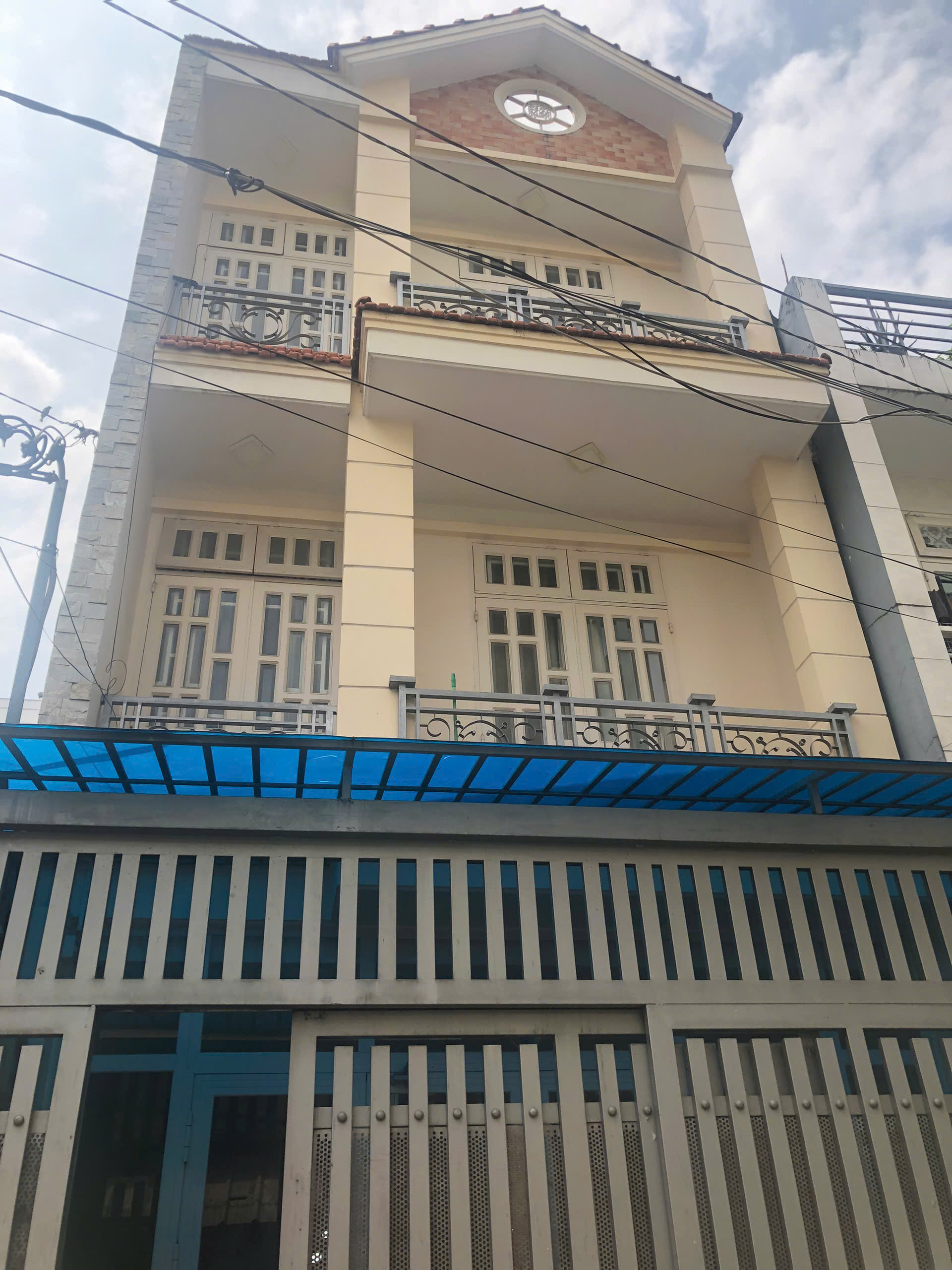 Nhà ngang 5_Thoáng mát hẻm Đỗ Nhuận_p.Tân Sơn Nhì,DT: 5x19.5m, 2 lầu+ST, DT: 5x19.5m, Giá: 8.8 tỷ
