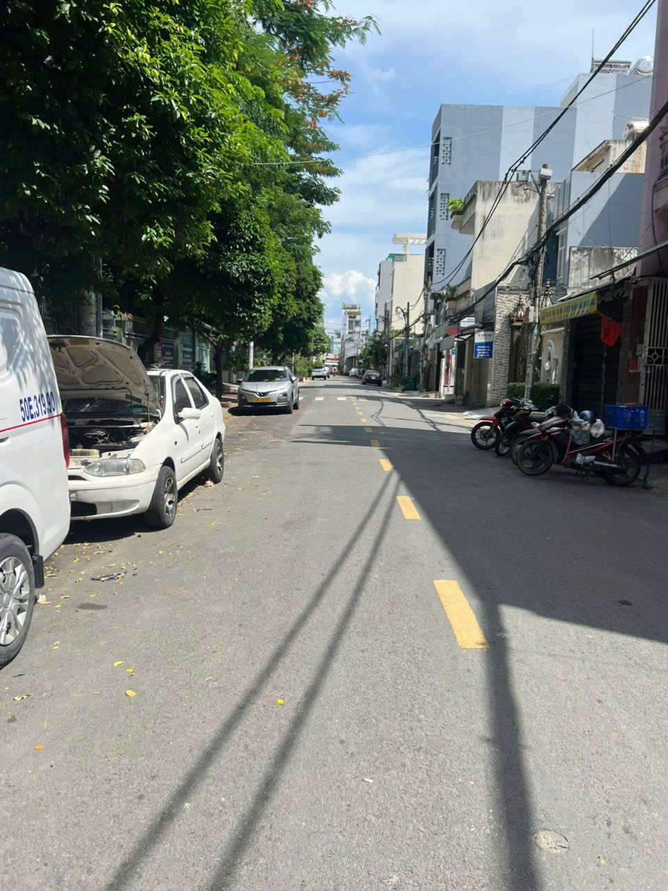NHÀ NỞ HẬU 9M CỰC HIẾM - HẺM NHỰA 8M - GIÁP QUẬN 11 & BÌNH TÂN - GIÁ 10,8 TỶ