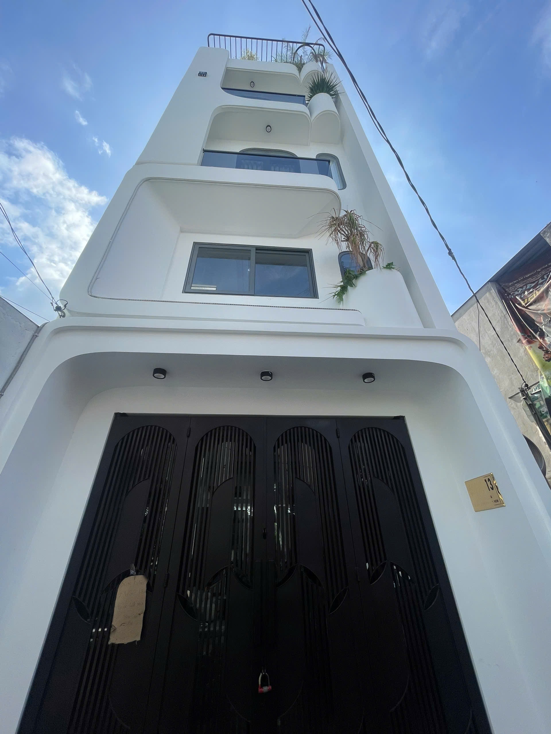 🔥Nhà xây mới HĐ sát TKTQ 4x13 4PN 5WC full NT chỉ 6T6 khu dân trí A/c xách vali vô là ở ngay 🔥