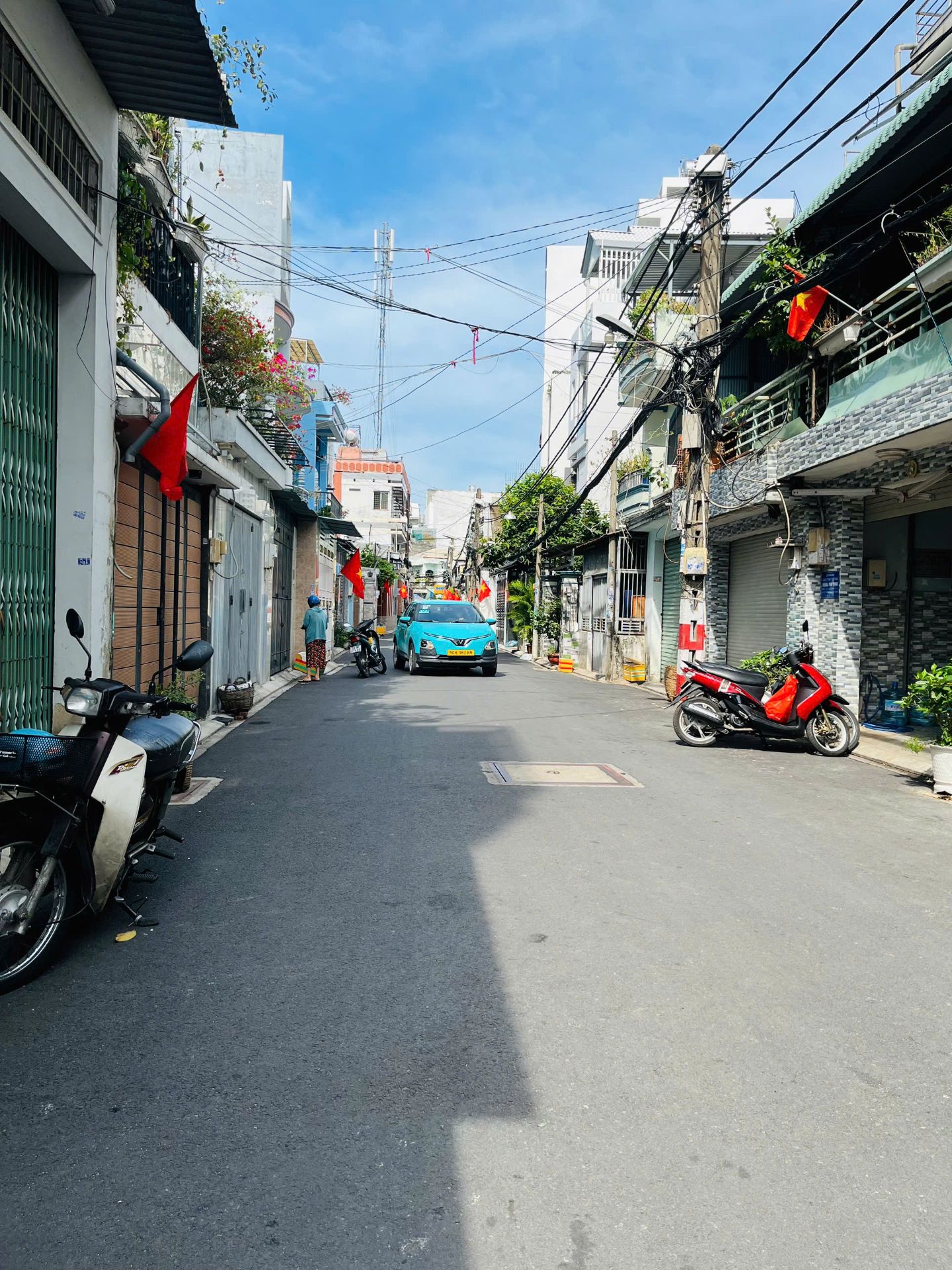 🏡 Bán Nhà Đường Thoại Ngọc Hầu. Diện tích: 4 x 17,5m 🔹 Kết cấu: 1 trệt 2 lầu sân thượng