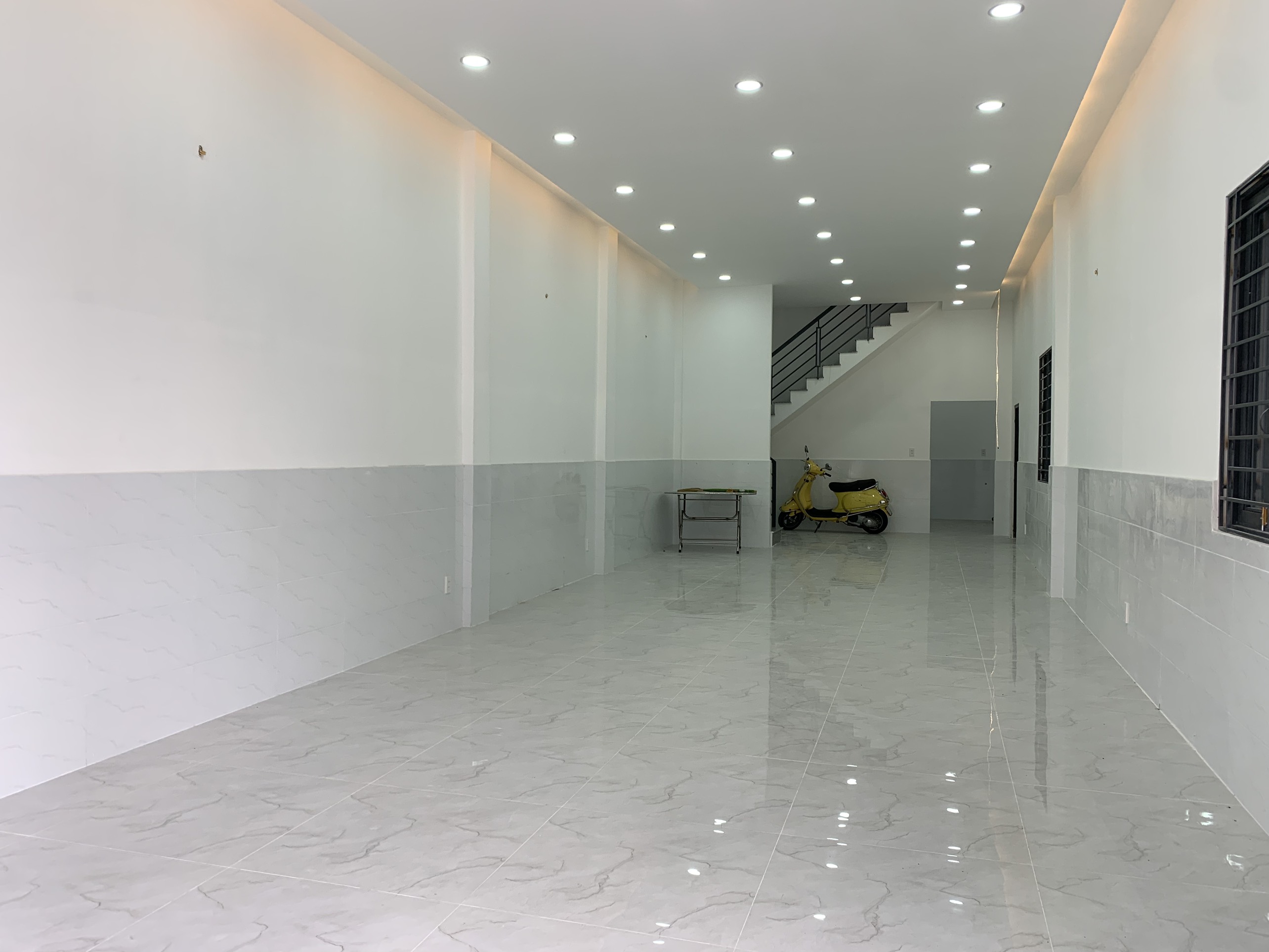 Bán Nhà Lầu DT: 5.6x19m MT Đường Nguyễn Sơn, P. Phú Thọ Hòa, Giá: 21 tỷ