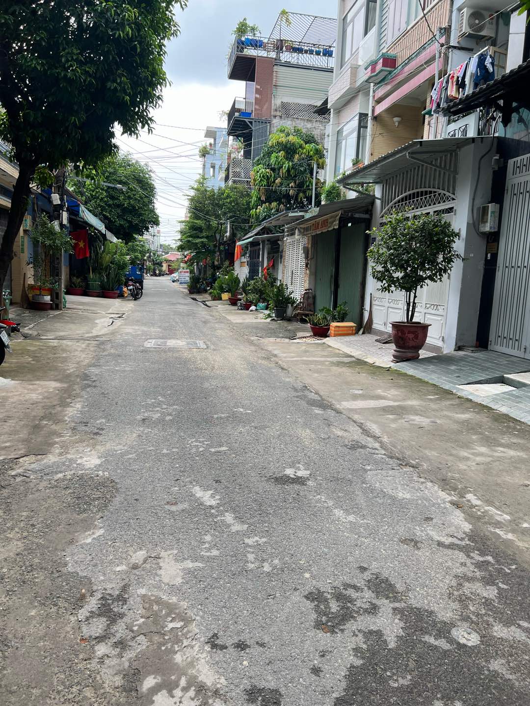 🔹 Bán nhà hẻm Thoại Ngọc Hầu, Tân Phú, 4x18m, Nhà 2 lầu sân thượng mới 🔹