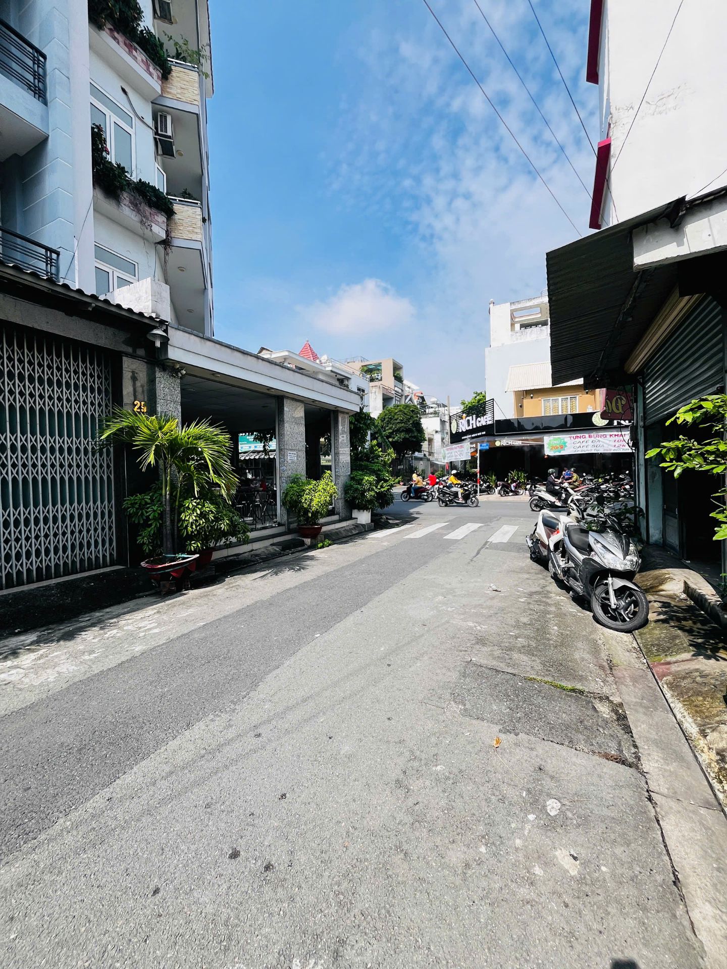 Bán Nhà 2Lầu ST DT: 4x16m MT Đường Chu Văn An, P. Tân Thành, Giá: 13.5 tỷ