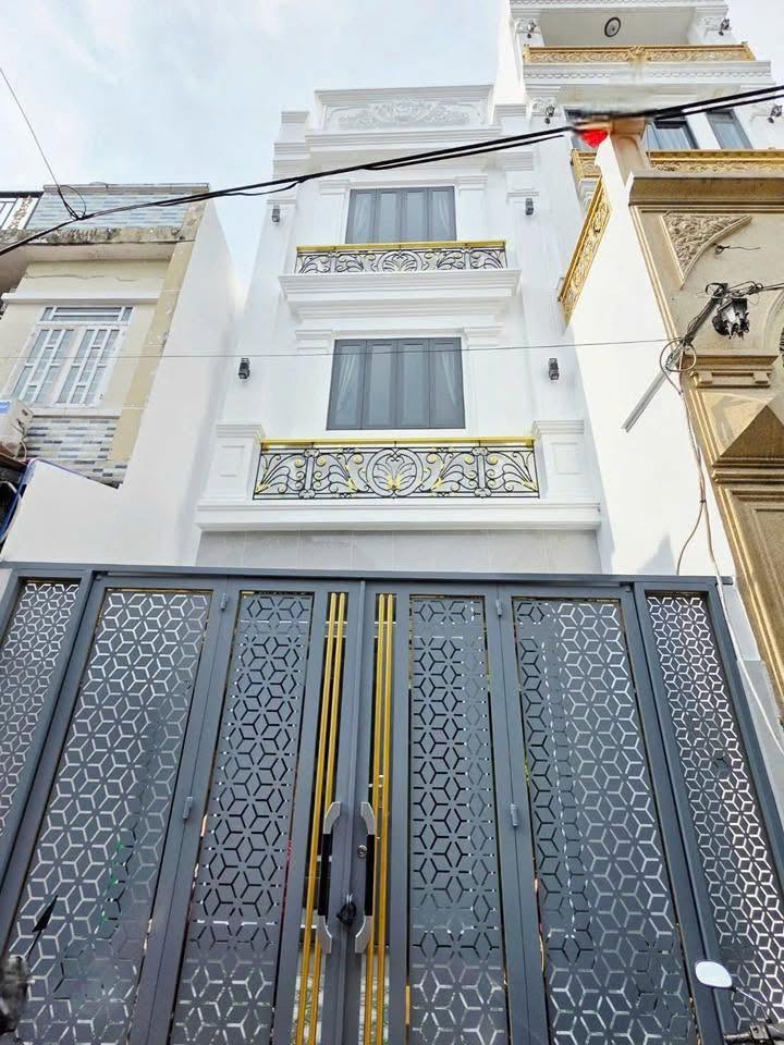 🏡 BÁN NHÀ XÂY MỚI ĐÚC 3 TẤM HẺM XE HƠI CHIẾN LƯỢC THÔNG RA MÃ LÒ 🏡