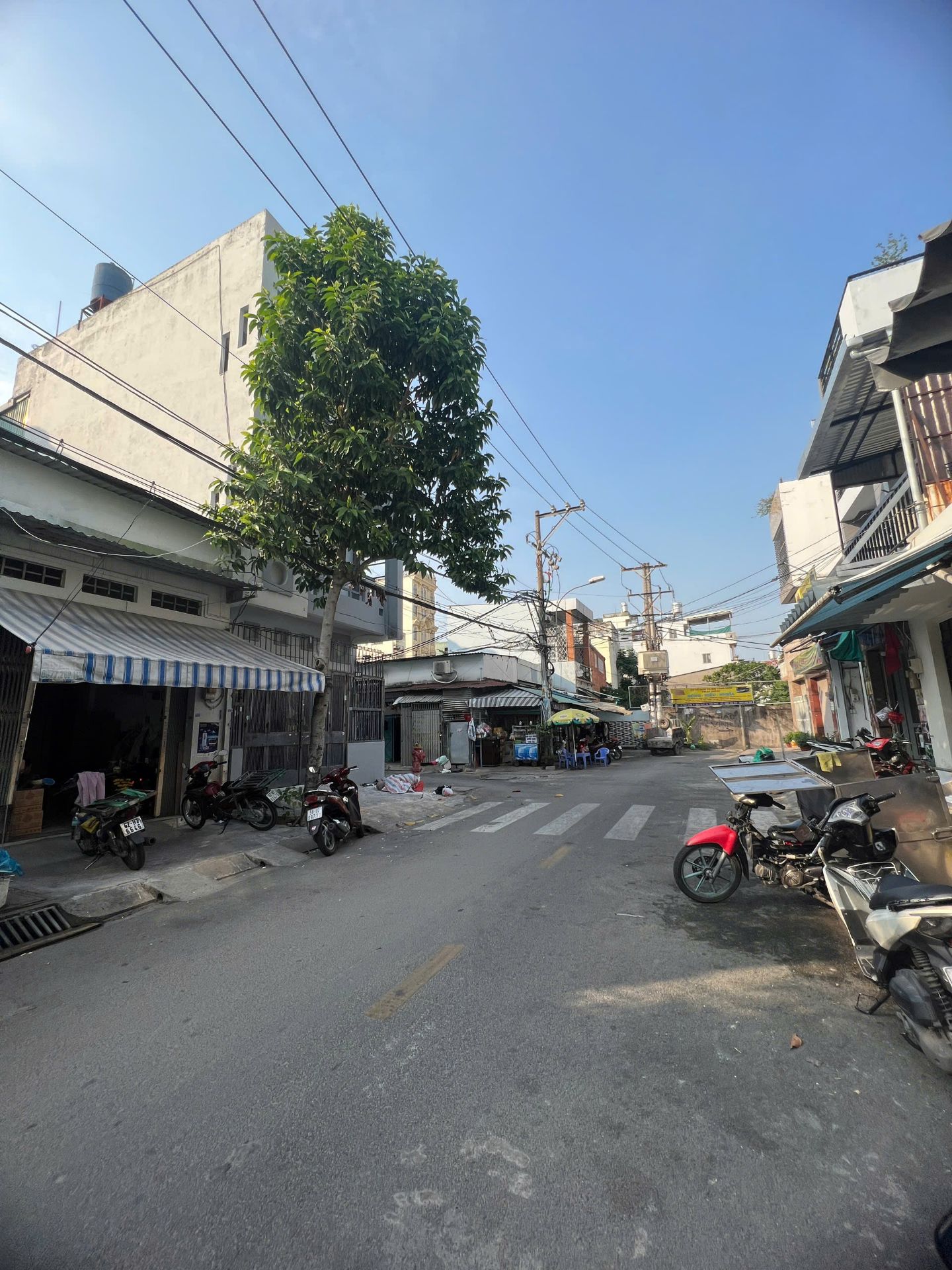 Bán Nhà Cấp 4 DT: 4x18m MT Đường Tây Sơn, P. Tân Quý, Giá: 6.2 tỷ