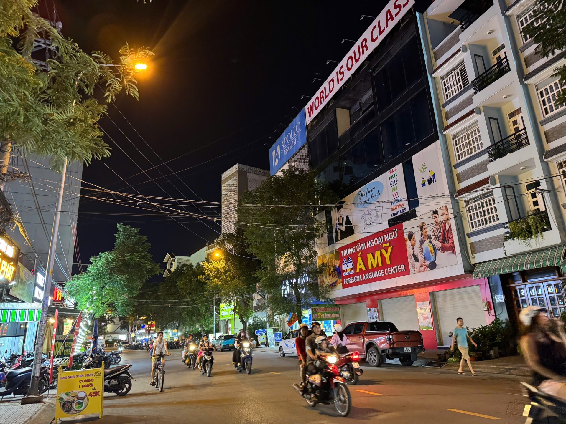 MTKD 20M BỜ BAO TÂN THẮNG ĐỐI DIỆN AEON DT: 5.3x18M CẤP 4 - 16 TỶ TL