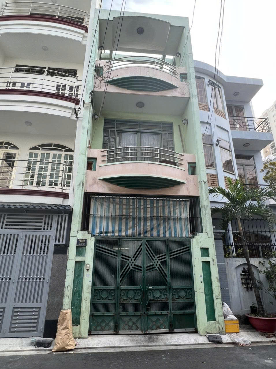 SIÊU PHẨM NHÀ ĐẸP LŨY BÁN BÍCH - HẺM NHỰA 8M THÔNG - KINH DOANH ĐA NGÀNH LÀM VĂN PHÒNG CHỈ 9.3 TỶ