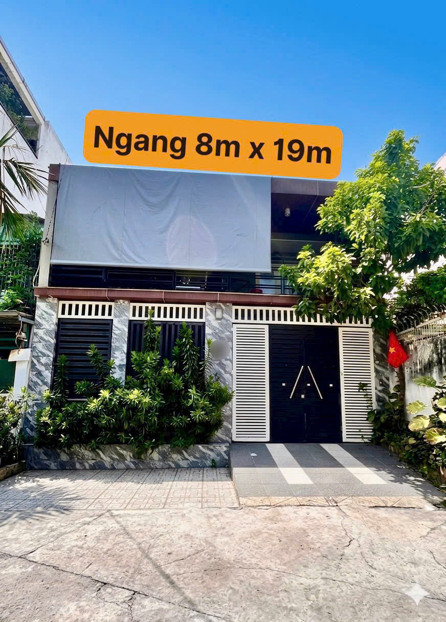 Cặp Nhà Ngang 8m đường đôi Lê Thúc Hoạch ( 8x19m, 1 Lầu mới ) Chỉ 13.9 Tỷ TL Gía Tốt