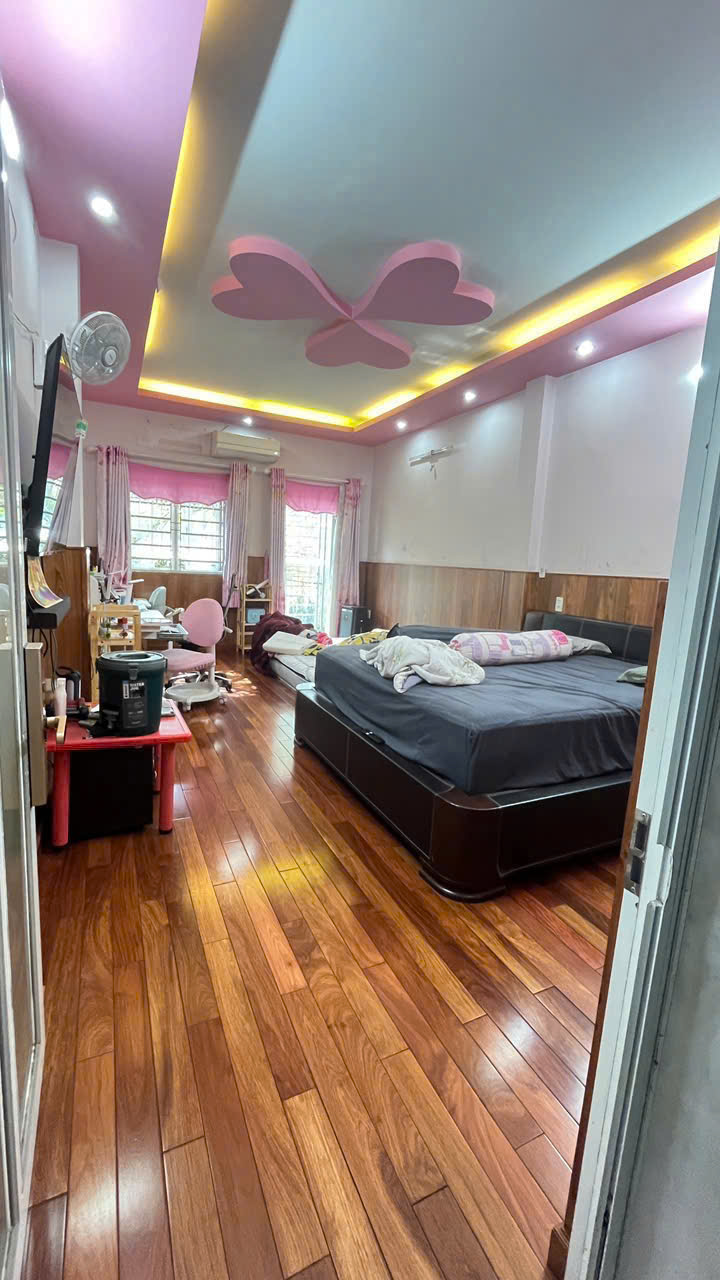 Bán Nhà Lửng 3 Lầu ST DT: 4x12.6m Hẻm 1/ Đường Đô Đốc Long, P. Tân Quý, Giá: 11.9 tỷ
