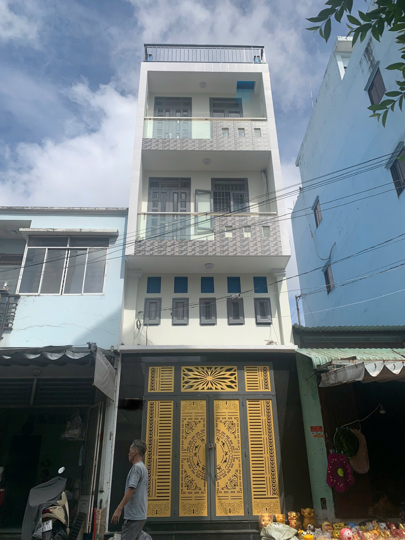 🔥C.C bán nhà MT KD sầm uất DT:4x12,5 đúc 4 tấm BTCT 4PN 4WC chỉ 8T2 BL cách Aeon tân phú 5p ạ 🥰