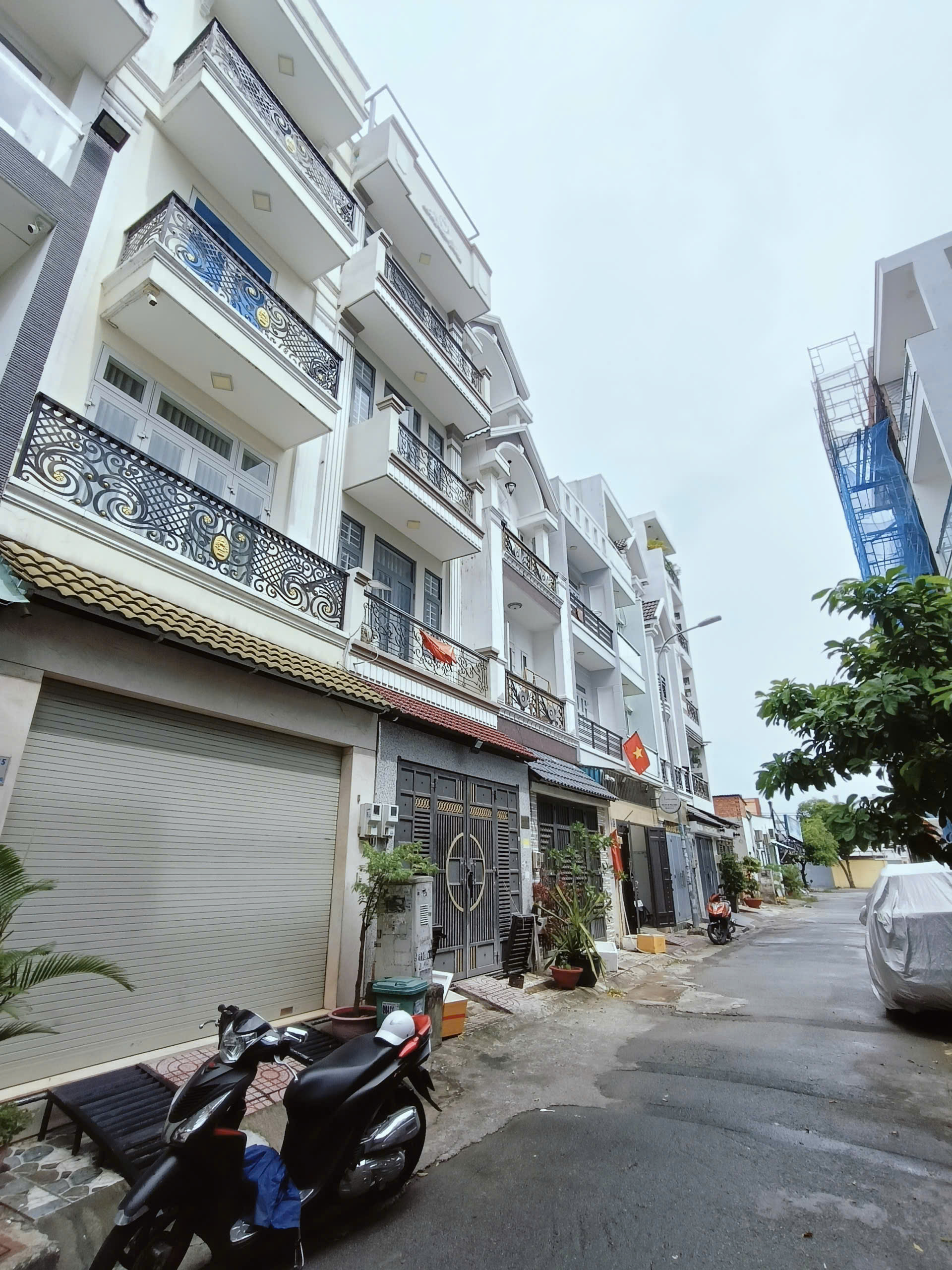BÁN NHÀ HẺM 57/ TÔ HIỆU – TÂN PHÚ-HẺM VIP TÔ HIỆU-DT: 4X14,5M, TRỆT+3 LẦU, GIÁ: 10.8 TỶ TL
