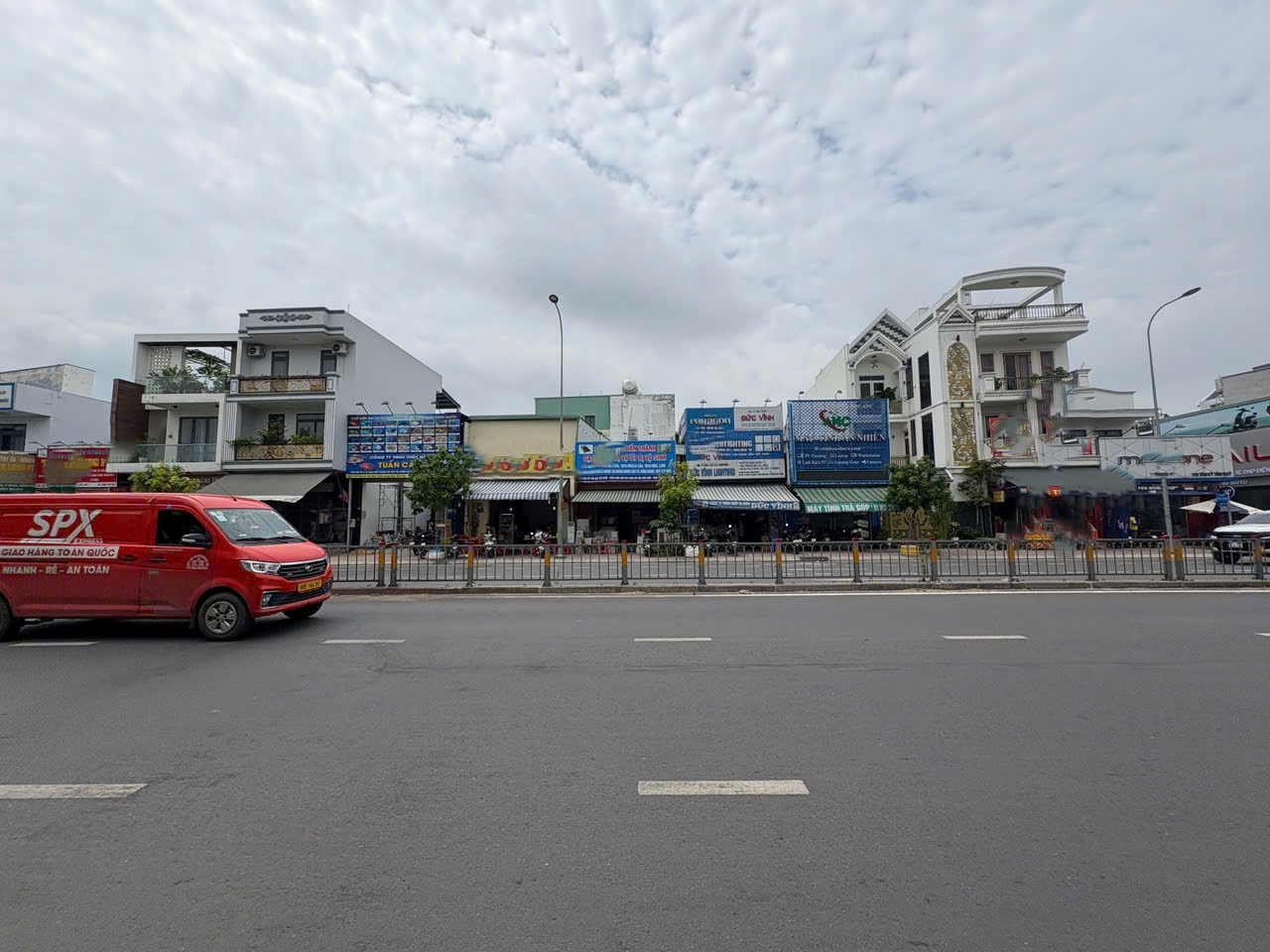 MTKD Tân Kỳ Tân Quý 5.5x16m – Đang Cho Thuê 18 Triệu/Tháng – Giá 17 Tỷ