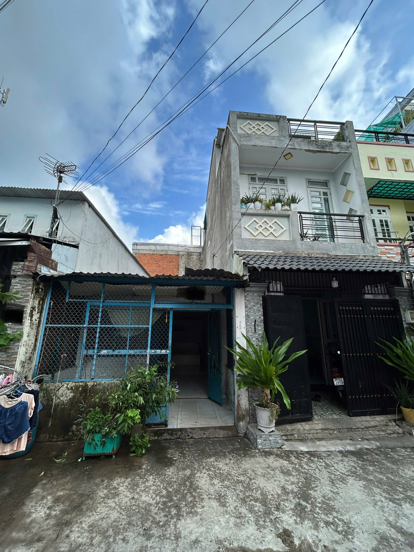 C.c ngộp bank cần bán nhà đường LK 2-10 , DT: 4x13 vuông vứt phù hợp xây mới giá chỉ 4T TL mạnh 🔥