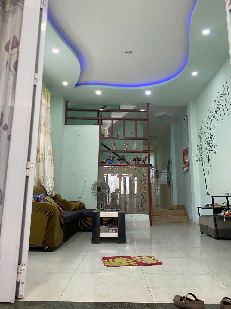 Bán Nhà 2Lầu ST DT: 4.5x17m Hẻm 1/ Đường Dương Thiệu Tước, P. Tân Quý, Giá: 6.7 tỷ