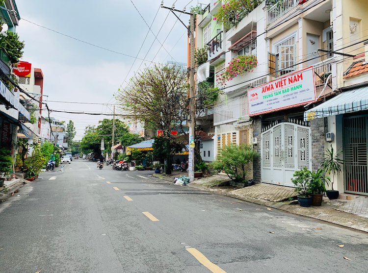 Bán nhà MT Nguyễn Xuân Khoát 4m x 16m, 2 lầu, giá 11.6 tỷ, P. Tân Thành, Q. Tân Phú