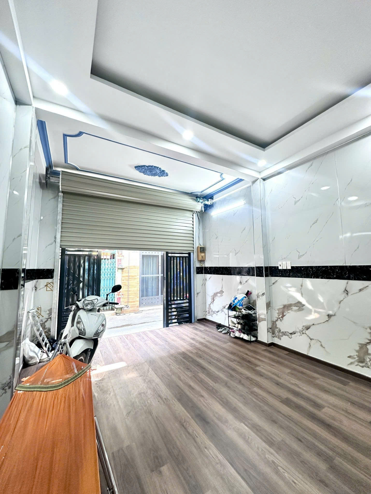 Nhà hẻm thông Vườn Lài, 4x11.5m, 1 lầu, giá 5,9 tỷ TL