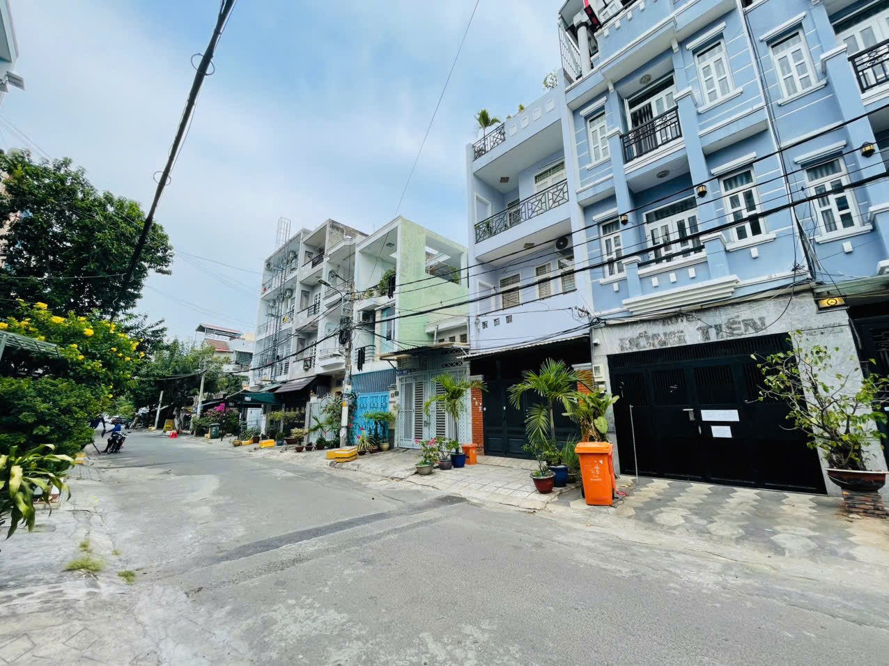 🏡 BÁN CHDV DÒNG TIỀN ĐỈNH HẺM 12M LÝ THÁNH TÔNG, TÂN PHÚ – 8.1x18.5M, 3 LẦU, 16 PHÒNG (TN 70TR/TH)