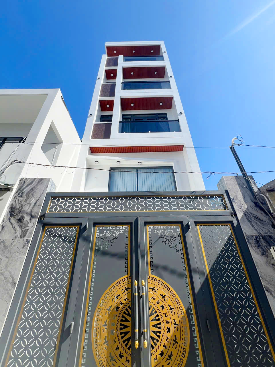 🏡 BÁN NHÀ MỚI XÂY ĐÚC 5 TẦM - 2 MẶT TIỀN HẺM - BÌNH TRỊ ĐÔNG NGAY SÁT CHỢ LÊ VĂN QUỚI 🏡