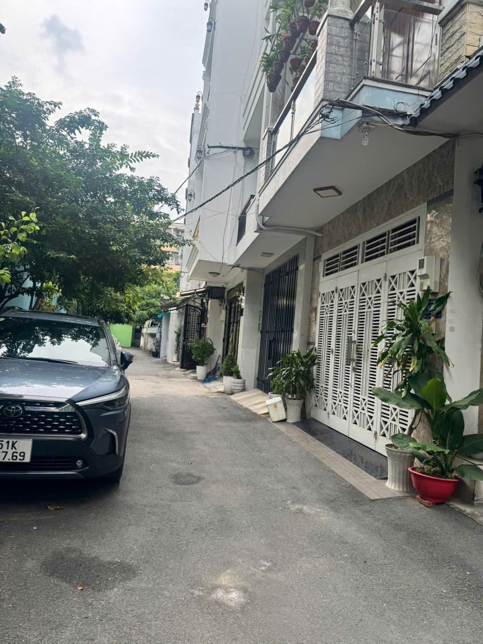 BÁN NHÀ 3 LẦU FULL NỘI THẤT ĐƯỜNG TÂN SƠN NHÌ – VÀO Ở NGAY – DT: 4 x 14m – Giá: 11 tỷ