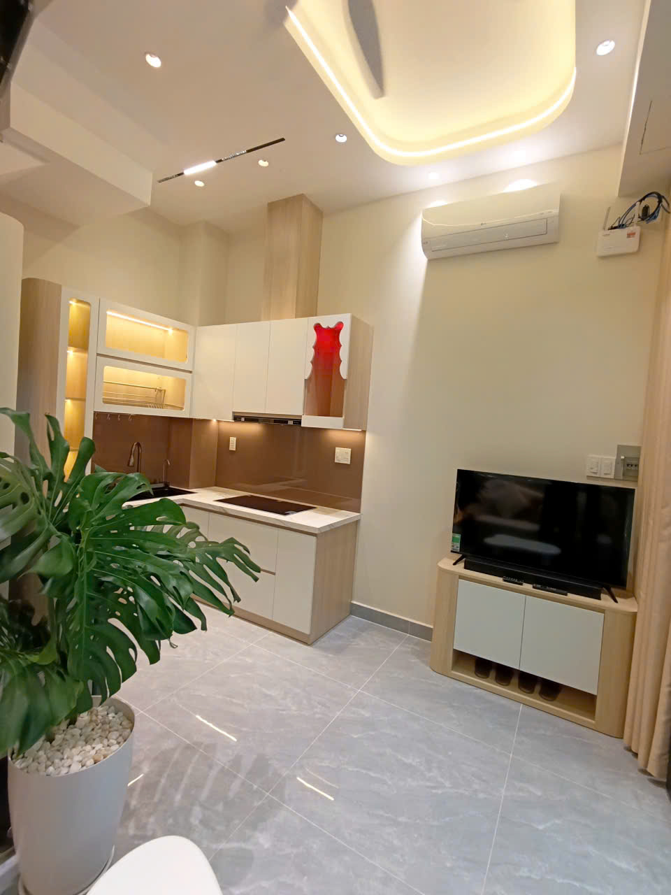 Bán Nhà 2 Lầu DT: 4x4.6m Hẻm 1/ Đường Thạch Lam, P. Phú Thạnh, Giá: 4.08 tỷ