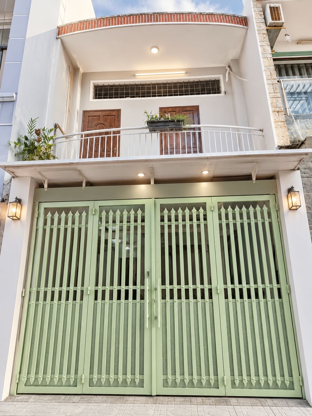 ✅ NHÀ TÂN PHÚ GIÁ 5,6 TỶ – HẺM XE HƠI THOẠI NGỌC HẦU – 1 LẦU
