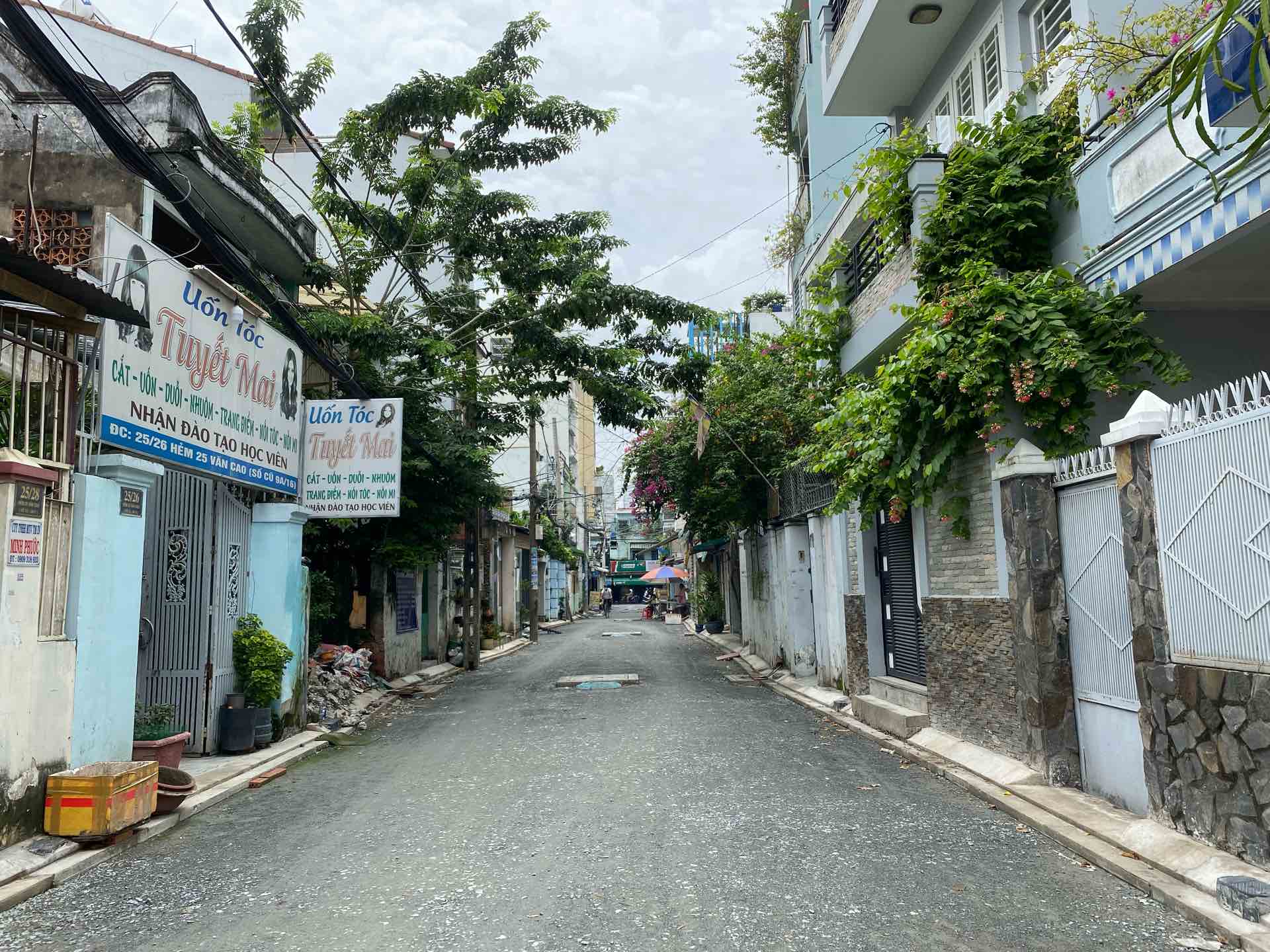 BÁN NHÀ ĐƯỜNG VĂN CAO TÂN PHÚ - HẺM NHỰA 6M - CÁCH MẶT TIỀN 100M - GIÁ CHỈ 8 TỶ 🔥
