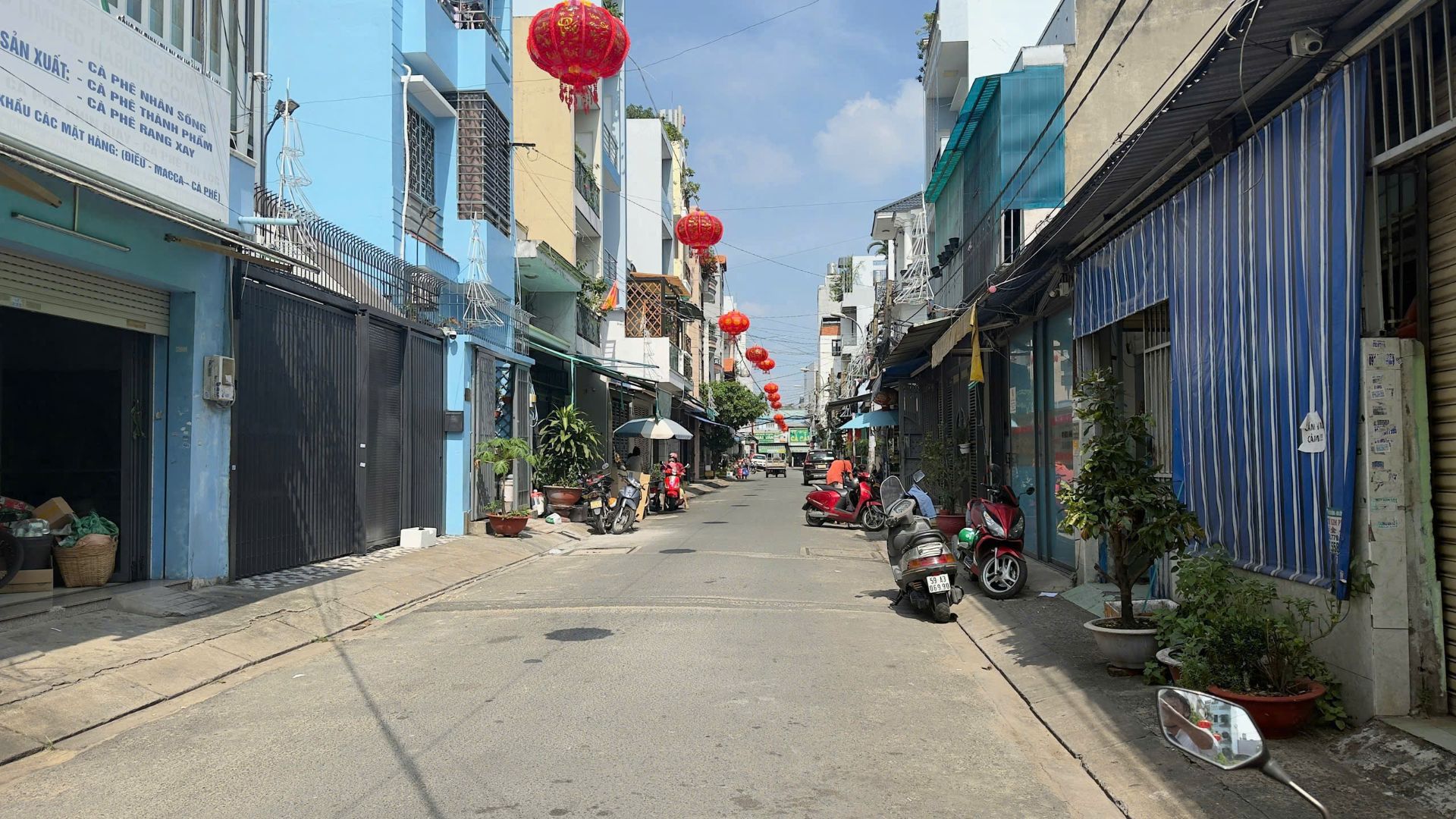 Hẽm 329 Tân Hương, nhà 3 lầu ST hẻm 8m thông kinh doanh, 6PN, nhà đẹp, giá 12 tỷ TL