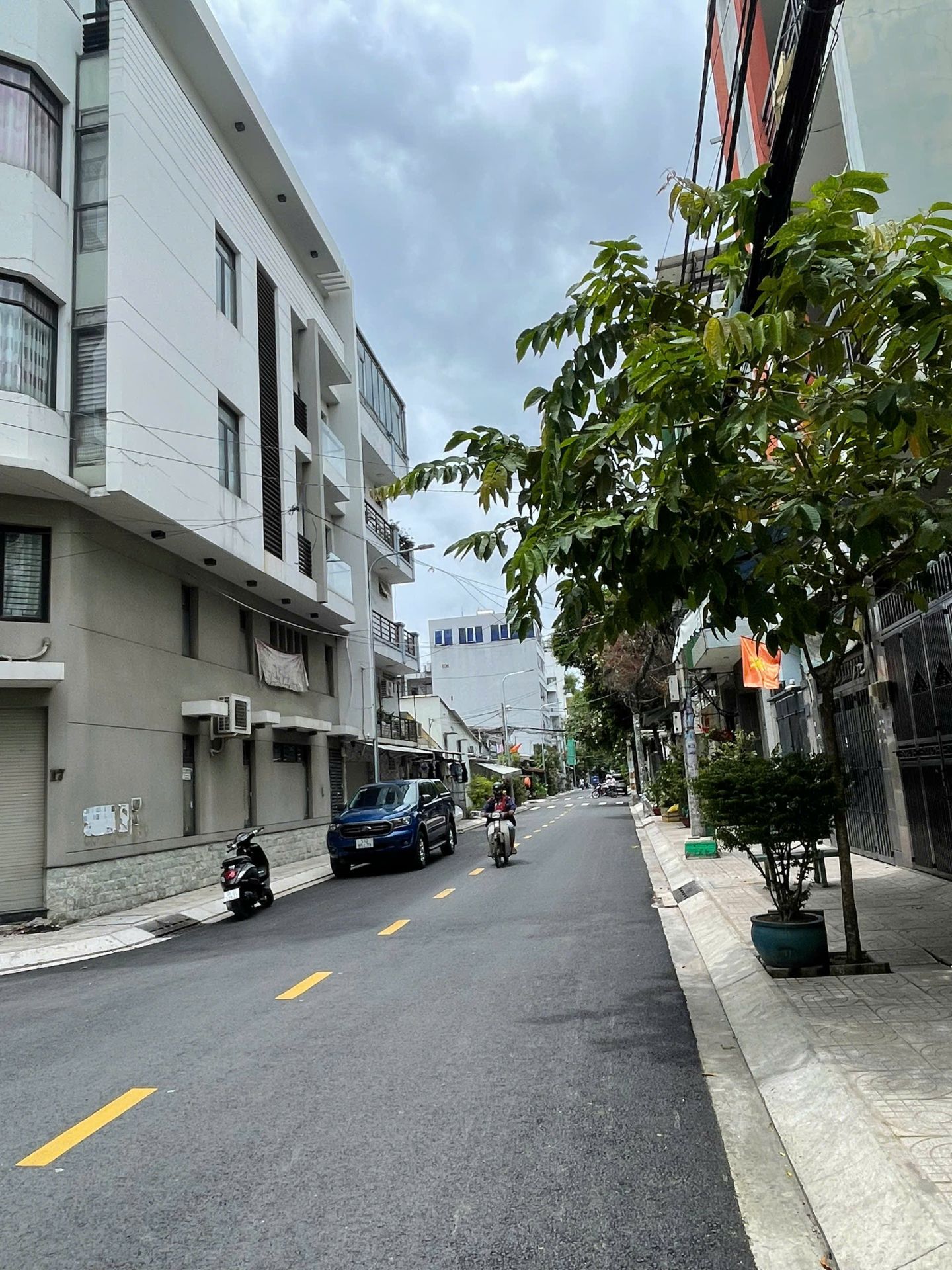 MT nội bộ đường 12m Phường TÂN THÀNH. DT:4x22.5=90m2. Giá nhỉnh 9 tỷ