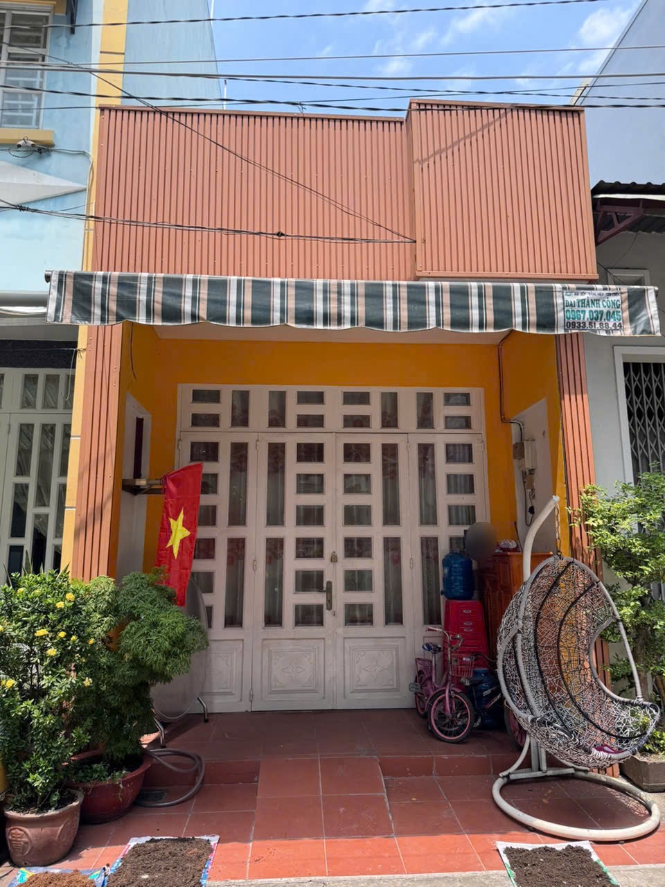 🌈 Chính chủ bán nhà HXH đường Lê Trọng Tấn Q.Tân Phú 70m2 giá chỉ 5.5 tỷ