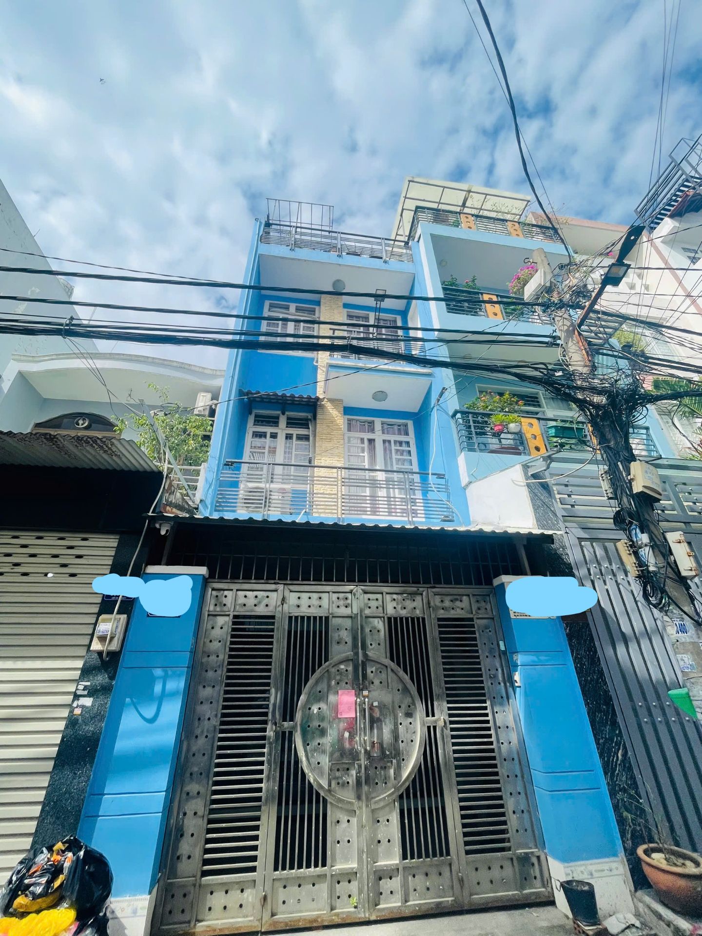 Nhà hẻm thông 5m Gò Dầu_p.Phú thọ Hoà, trệt 2 lầu, sân thương, 4PN,5wc, Dt: 4x17m, Giá: 8.2 tỷ tl