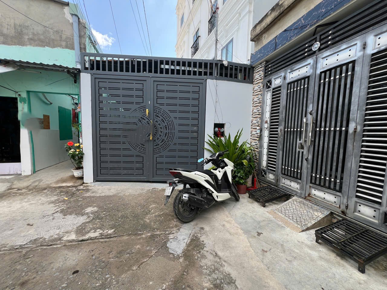 Bán CHDV 6 Tầng Liên Khu 4-5 – DT 294m², Doanh Thu 190 Triệu/Tháng, Giá 26.5 Tỷ