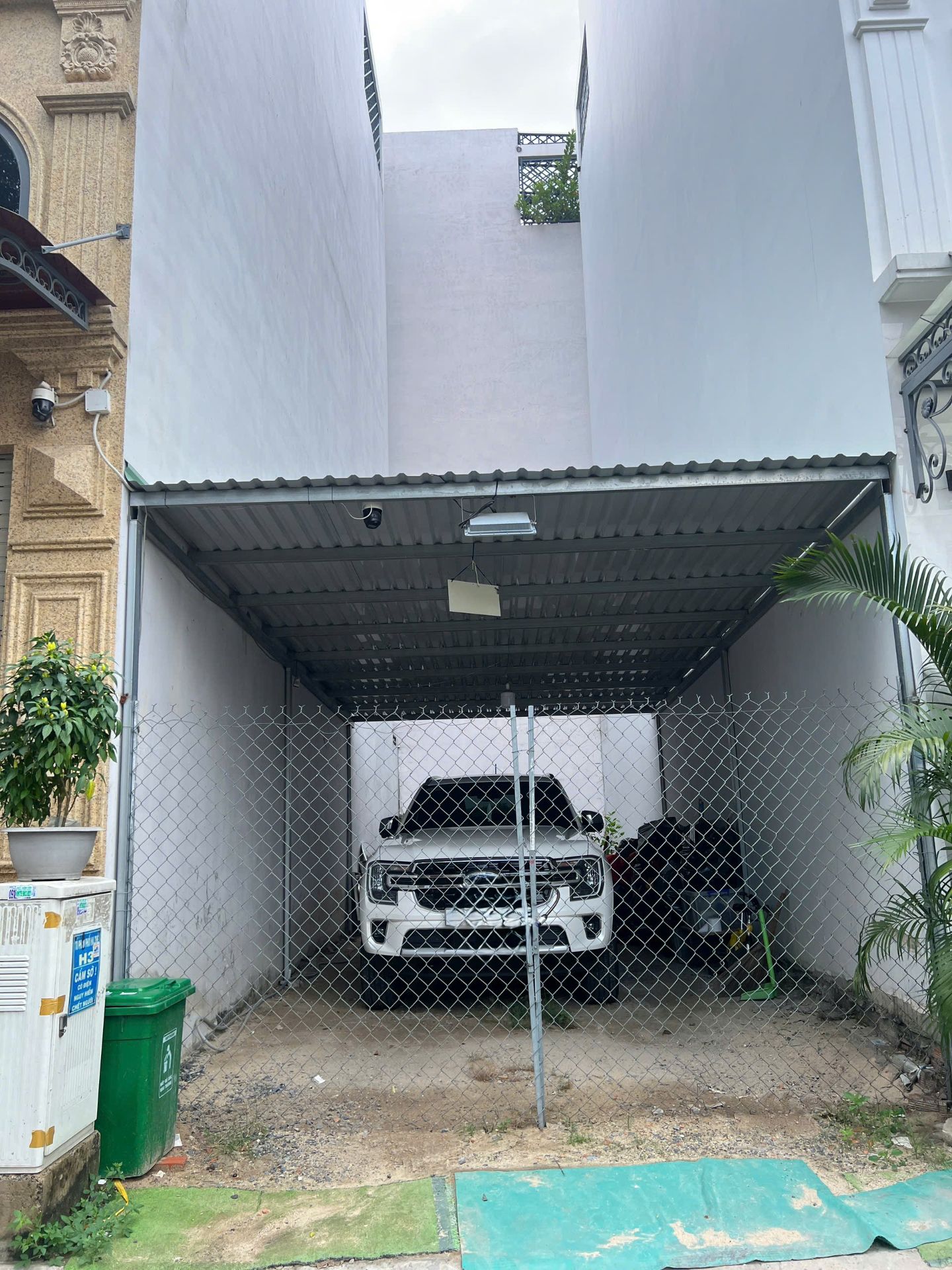 Bán đất trống HXH Lê Văn Quới, 4x14m, hẻm 7m, giá 7.5 tỷ