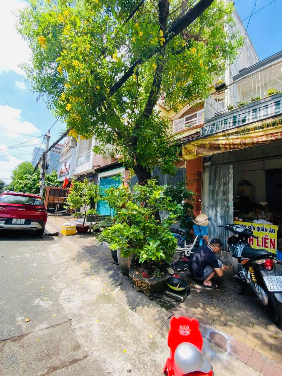 Bán nhà MTNB Khu họ Lê - Tân Phú, DT: 4.7m x 11.5m - 1 Lầu. Giá: 8 tỷ thương lượng
