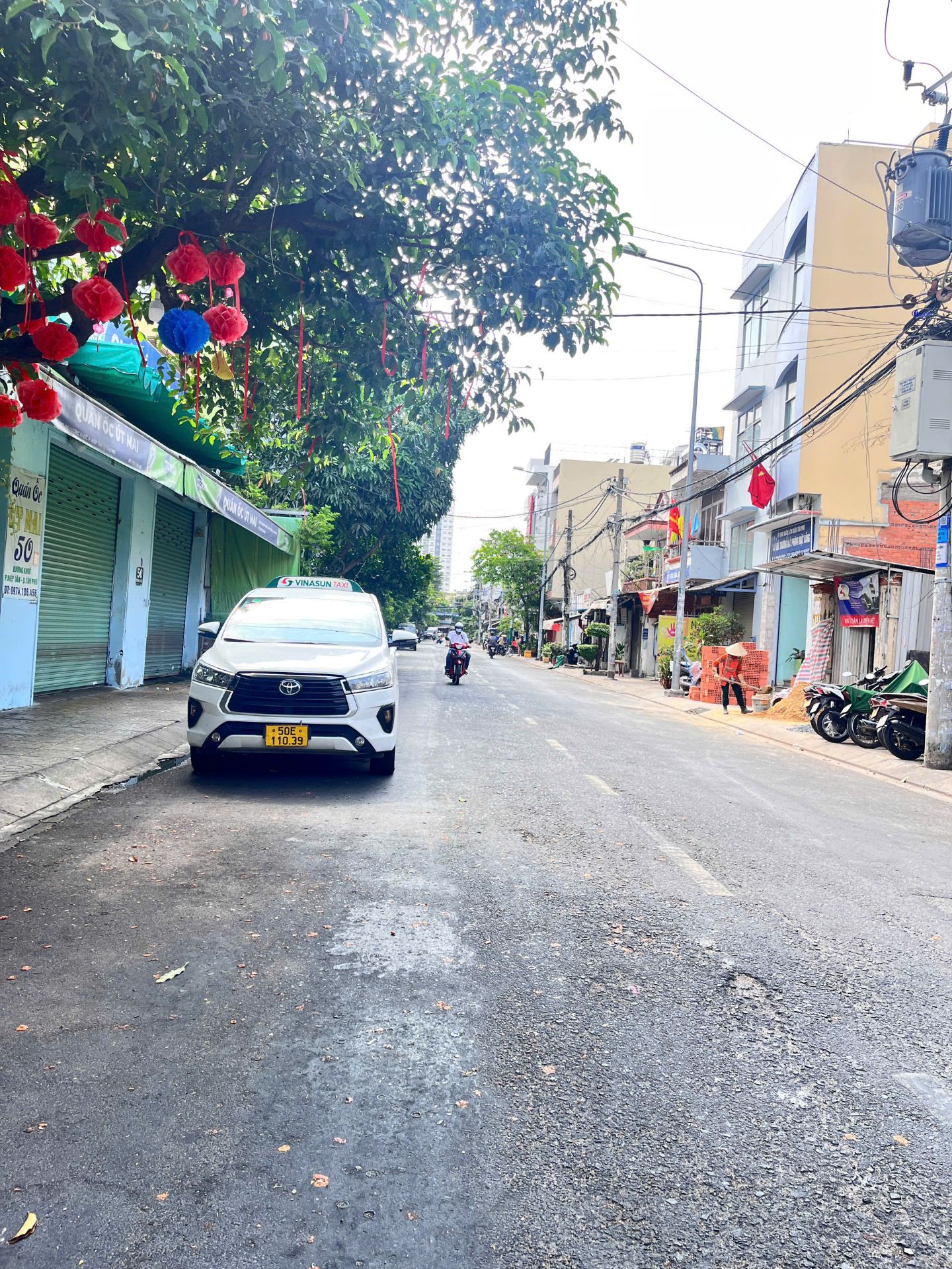 BÁN NHÀ MĂT TIỀN Đường Dương Khuê, khu VIP Tân Phú, 11,2 tỷ VND, 4x20m 3 tầng, GẦN ĐẦM SEN