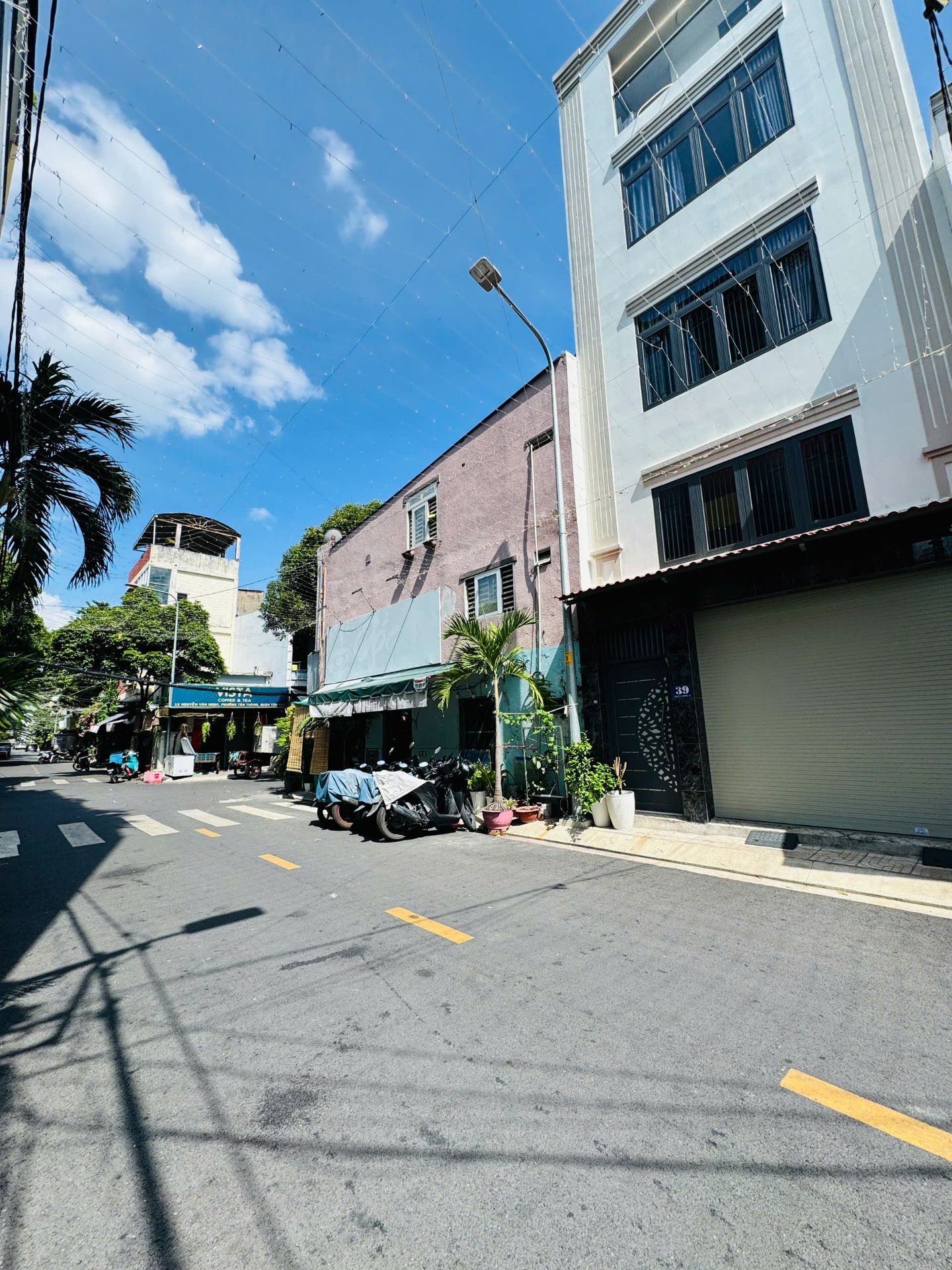 MTNB NGUYỄN TRƯỜNG TỘ – NHÀ MỚI LỬNG 3 LẦU, HƯỚNG NAM KHÔNG LỖI , DT: 5X8.5M, GIÁ: 10 TỶ TL