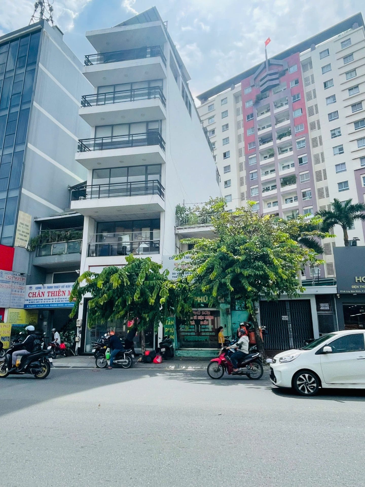 Người Nhà Cần Bán - MTKD Lũy Bán Bích - Ngay Quận Tân Phú ( 5x30m, cho thuê 40tr ) Chỉ 27 tỷ TL