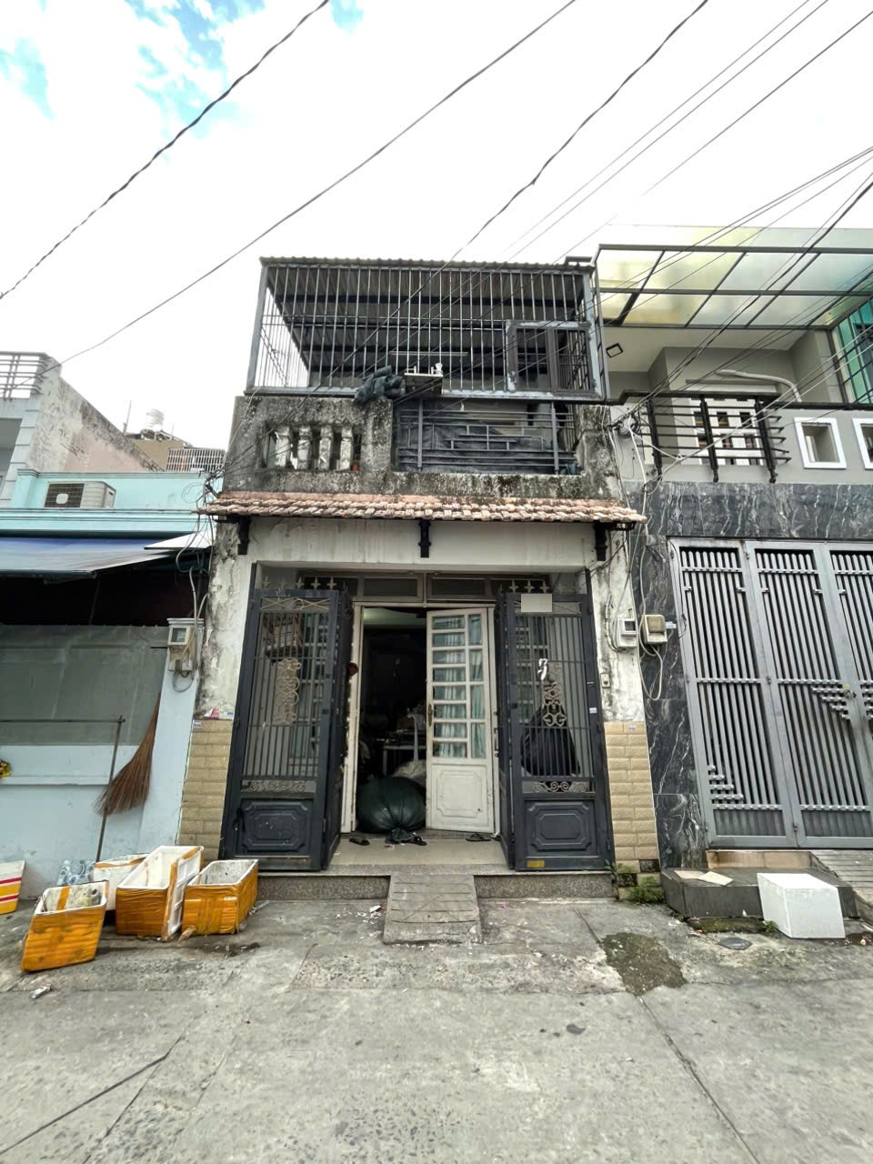🔥BÁN NHÀ HẺM XE HƠI ĐƯỜNG LÔ TƯ - 4,05X14,1M - TRỆT 1 LẦU - NHÀ ĐANG CHO THUÊ - GIÁ 5 TỶ
