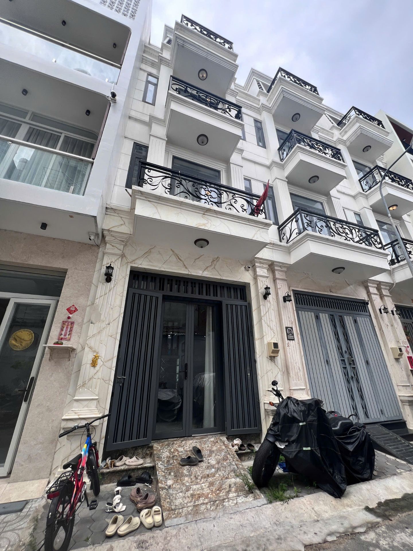 ✅ NHÀ ĐẸP NGUYỄN VĂN YẾN – 8,5 TỶ - 4PN, KHU ĐỒNG BỘ ĐẸP