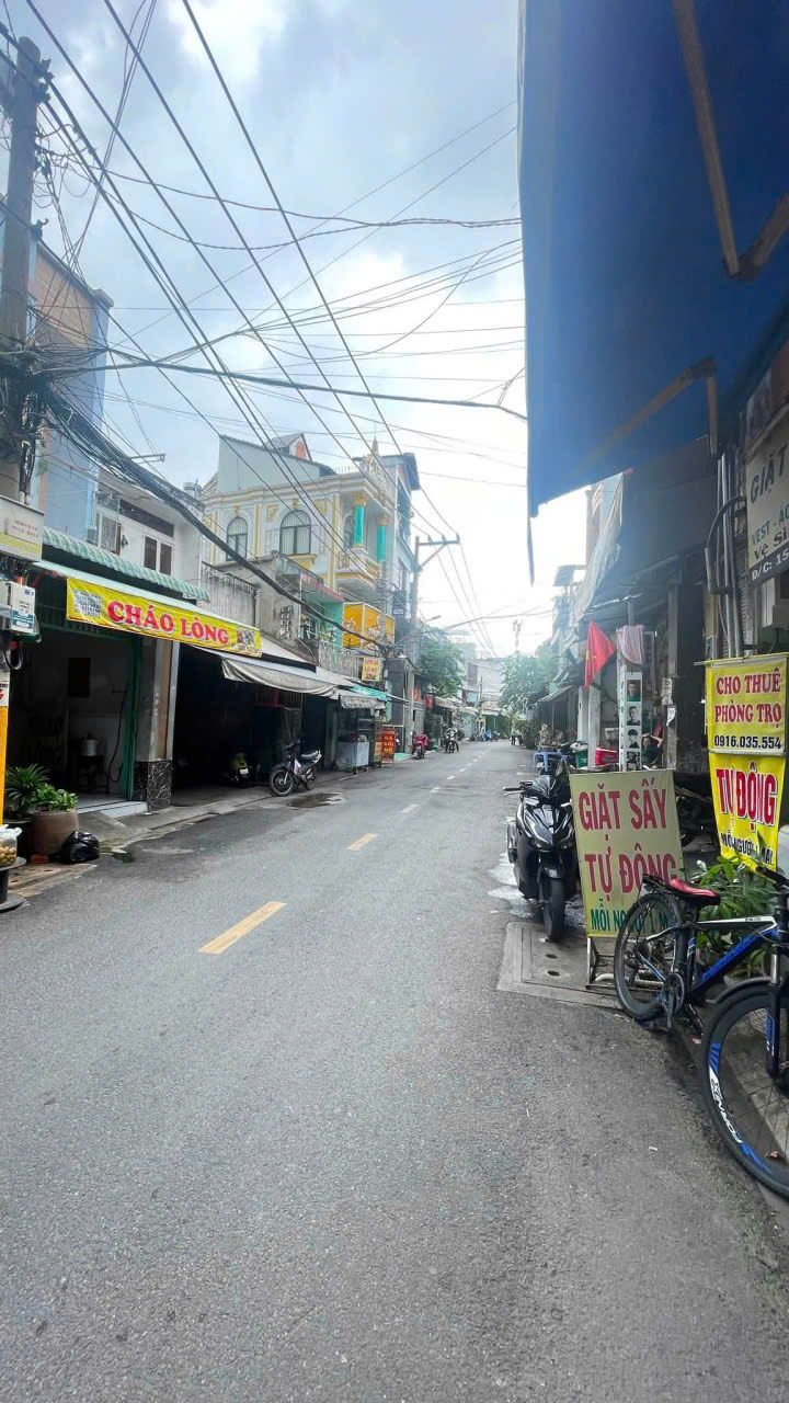 🏡 BÁN NHÀ HẺM LŨY BÁN BÍCH, TÂN THỚI HÒA – TÂN PHÚ – ĐANG CHO THUÊ – GIÁ: 5.2 TỶ