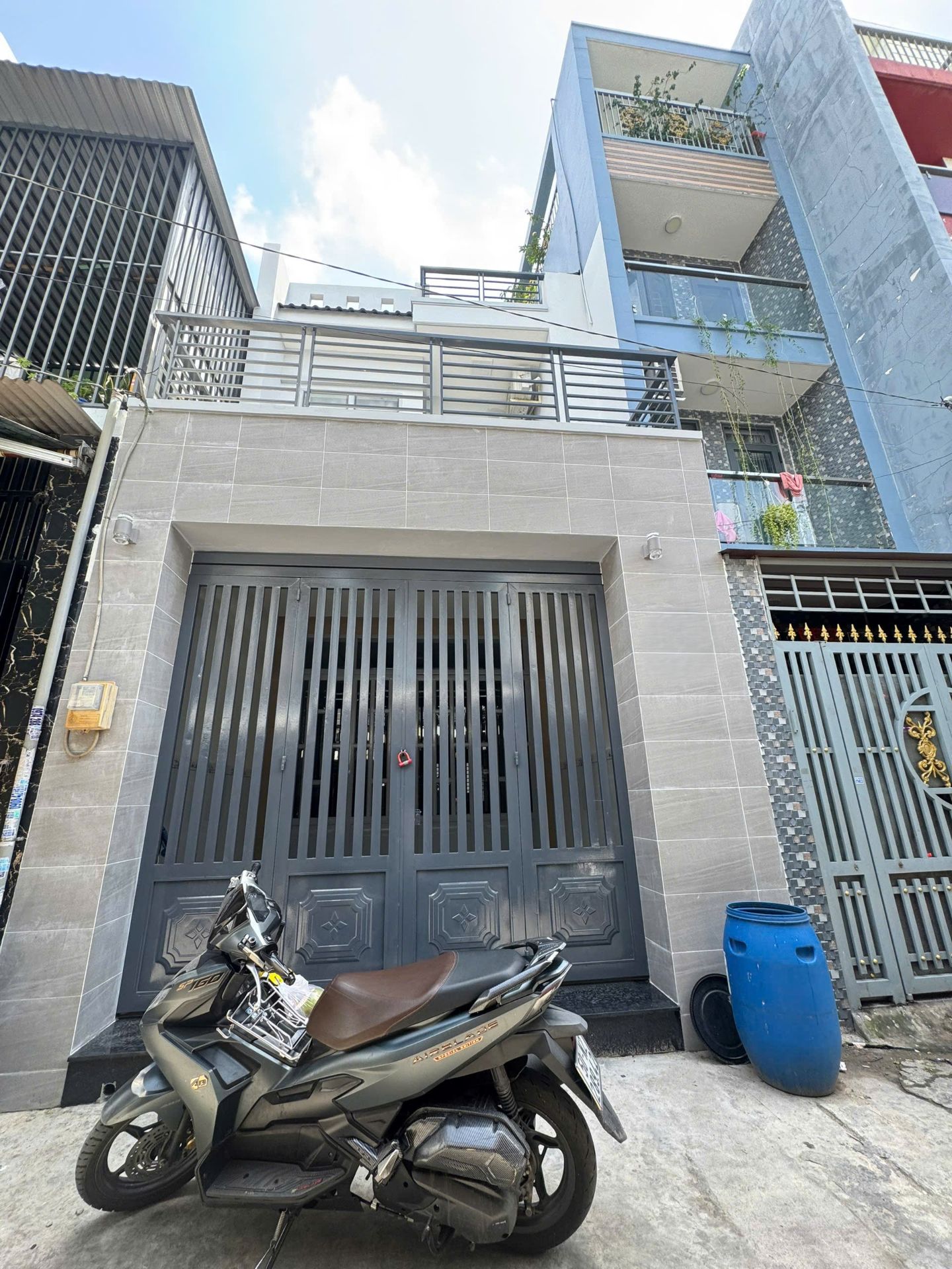 Bán nhà hẻm Đường Số 16, Bình Hưng Hòa A – 4.4x16.5m, 1 lầu, hẻm 4.5m, giá 5.9 tỷ TL