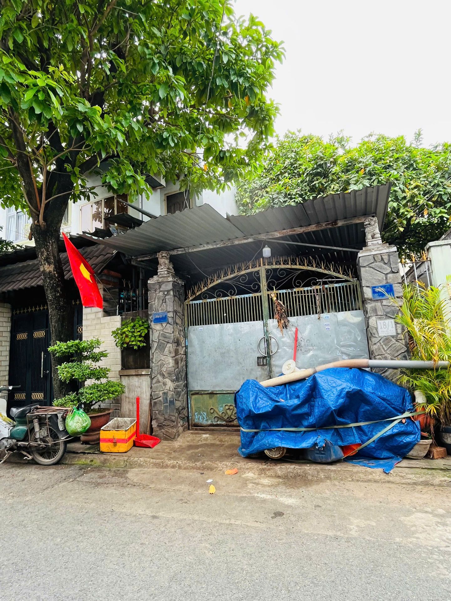 BÁN NHÀ HẺM 8M THÔNG – TÂN KỲ TÂN QUÝ, TÂN PHÚ- ĐỐI DIỆN EON TÂN PHÚ, CẤP 4, DT: 4X16,5M,GIÁ: 8.7