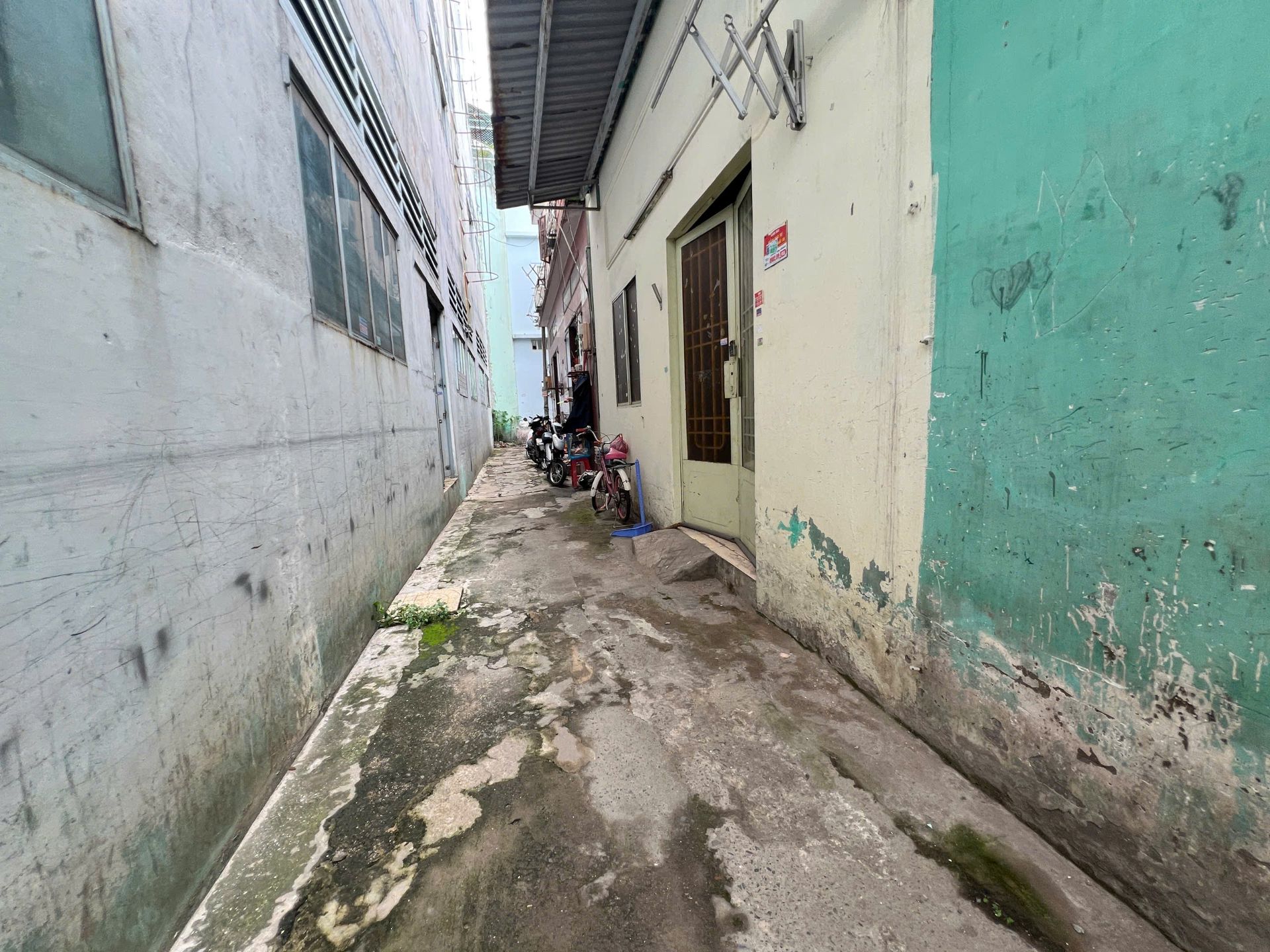 BÁN NHÀ LIÊN KHU 10-11 BÌNH TRỊ ĐÔNG – DT: 9,6m x 4,2m – CN 40M² – GIÁ 3 TỶ