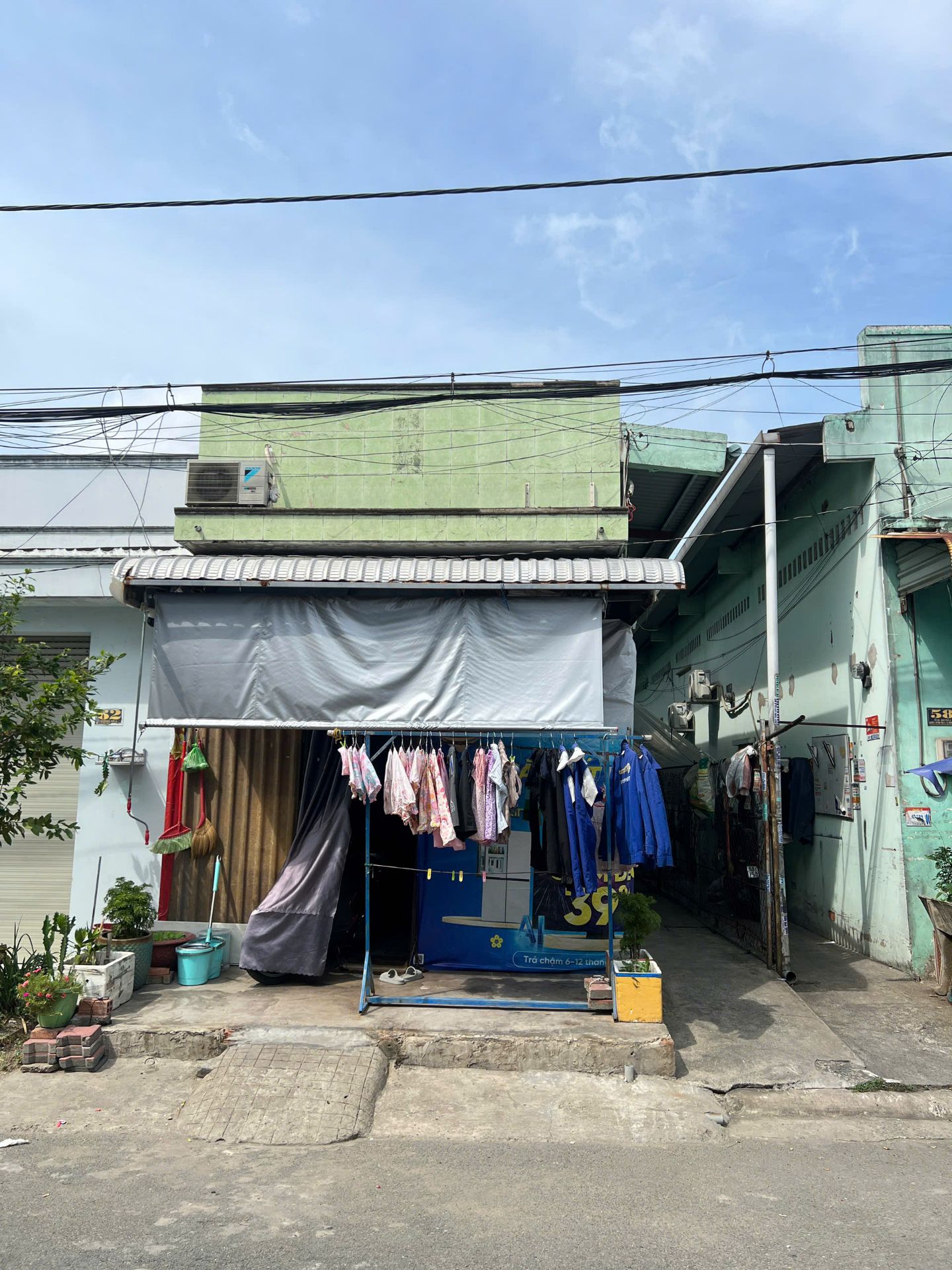 Bán Nhà Trọ Cấp 4 Mặt Tiền Đường Số 6, Tân Tạo 5x20m Giá 5.4 Tỷ Thương Lượng.