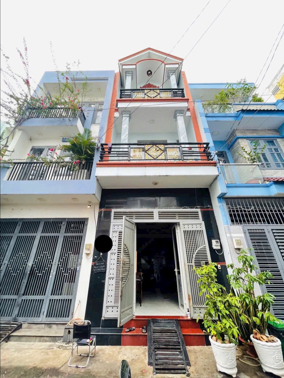 📍C.c bán gấp nhà để đi Định cư DT:4x15 vuông vứt 3 tầng BTCT chỉ 6T6 TL phù hợp A/c an cư lm việc