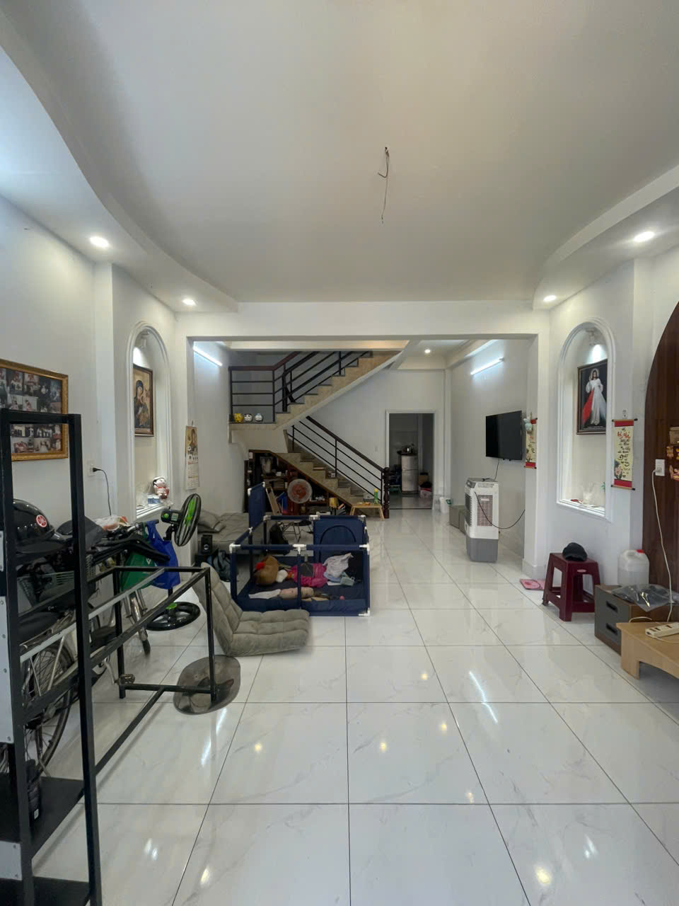 MTKD đường Tây Sơn, gần Tân Hương. Diện tích: 4,6x14,6m, 1 lầu. Giá 9 tỷ TL