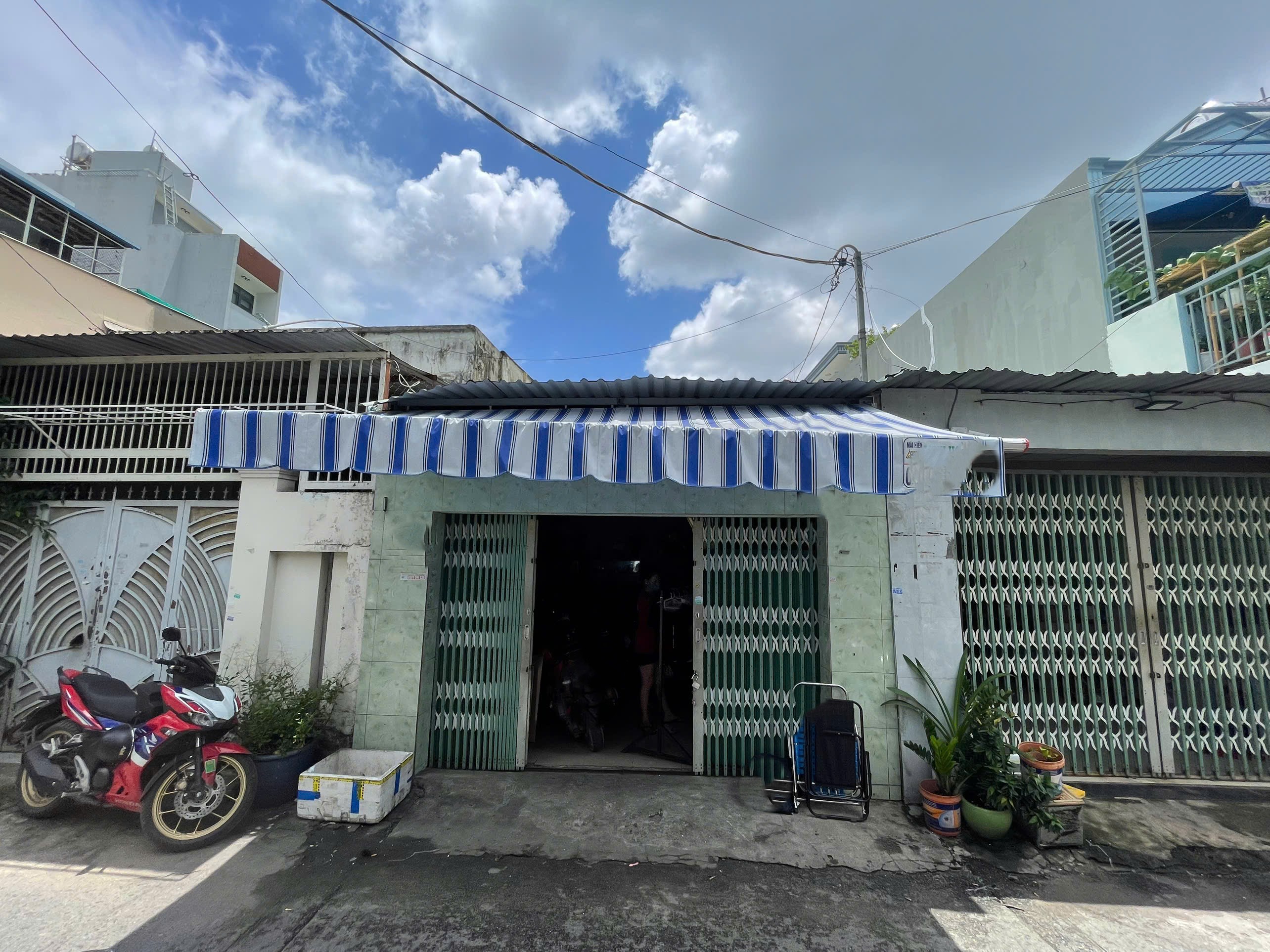 BÁN MT ĐƯỜNG 17A 4,06x16M – CẤP 4 ĐANG CHO THUÊ – ĐƯỜNG 5M – 5 PHÚT AEON MALL TÂN PHÚ