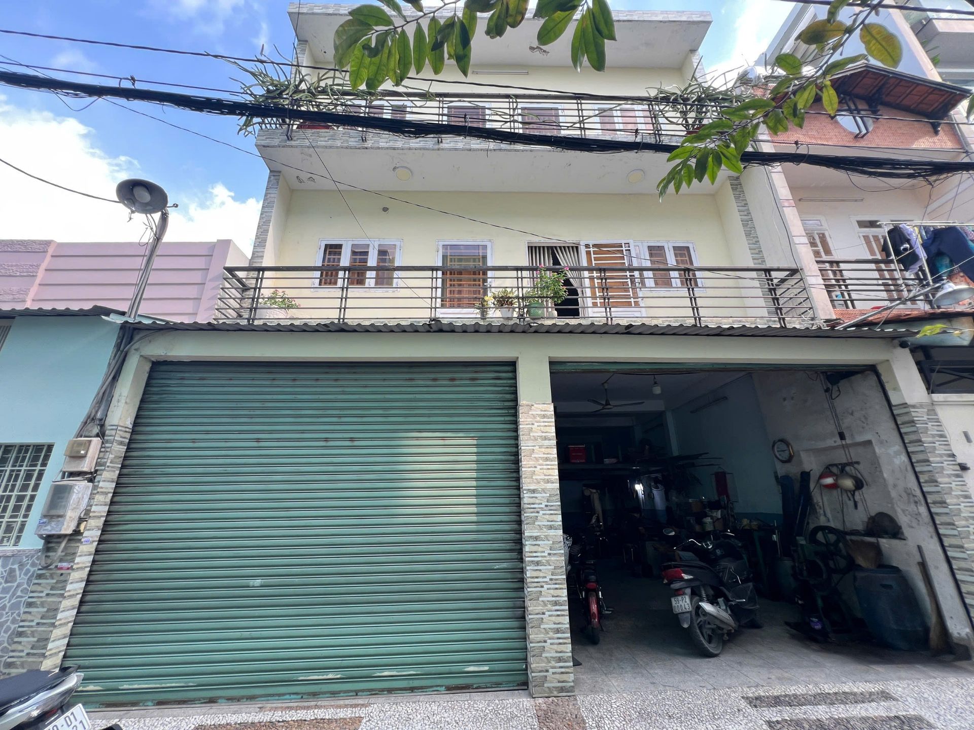 BÁN NHÀ HXH LÔ TƯ DT 8.45x12.9m, TDT 109.5M², 2 LẦU, GIÁ 9.5 TỶ.